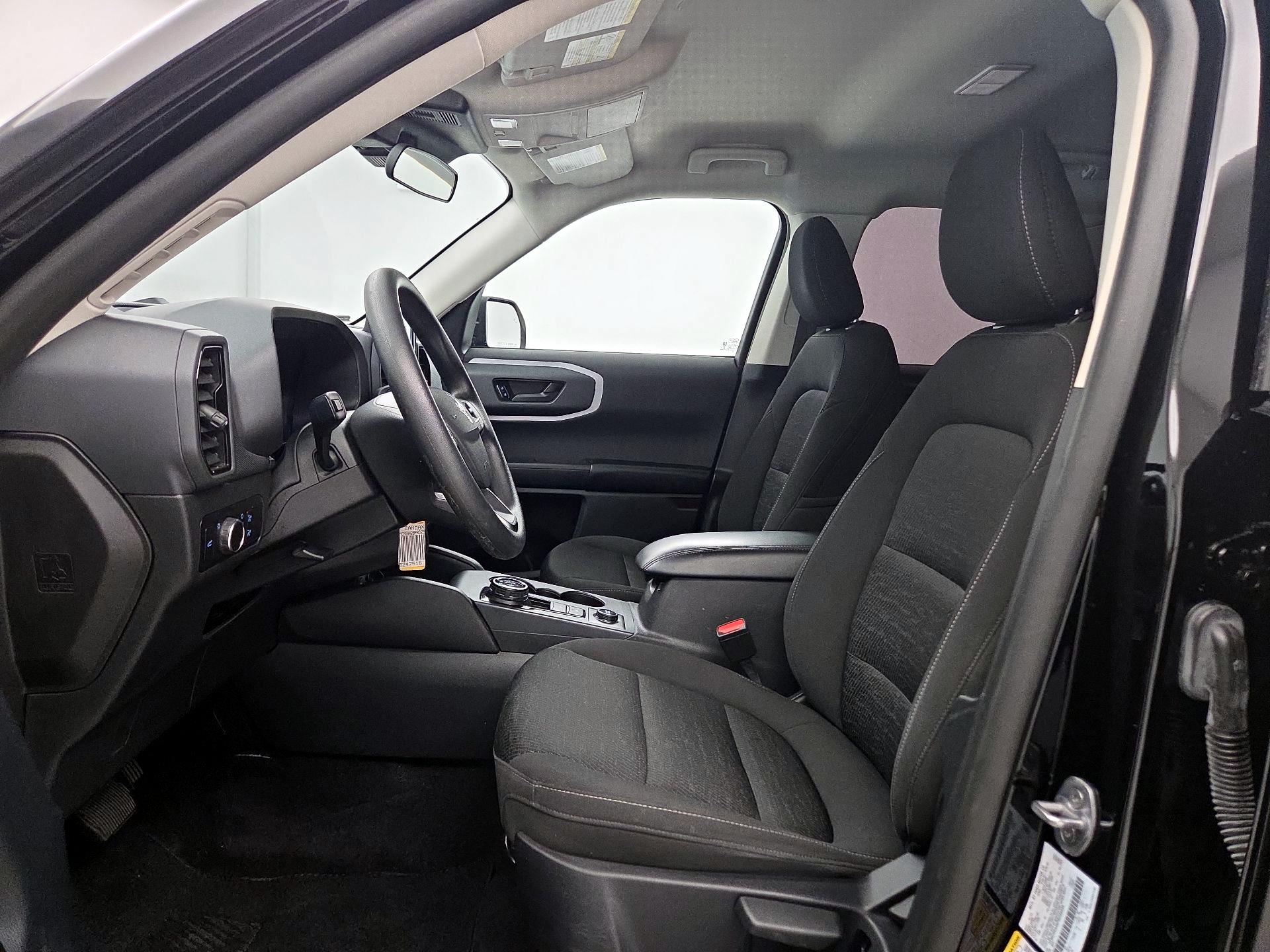 Thumbnail: 2023 Ford Bronco Sport - 11