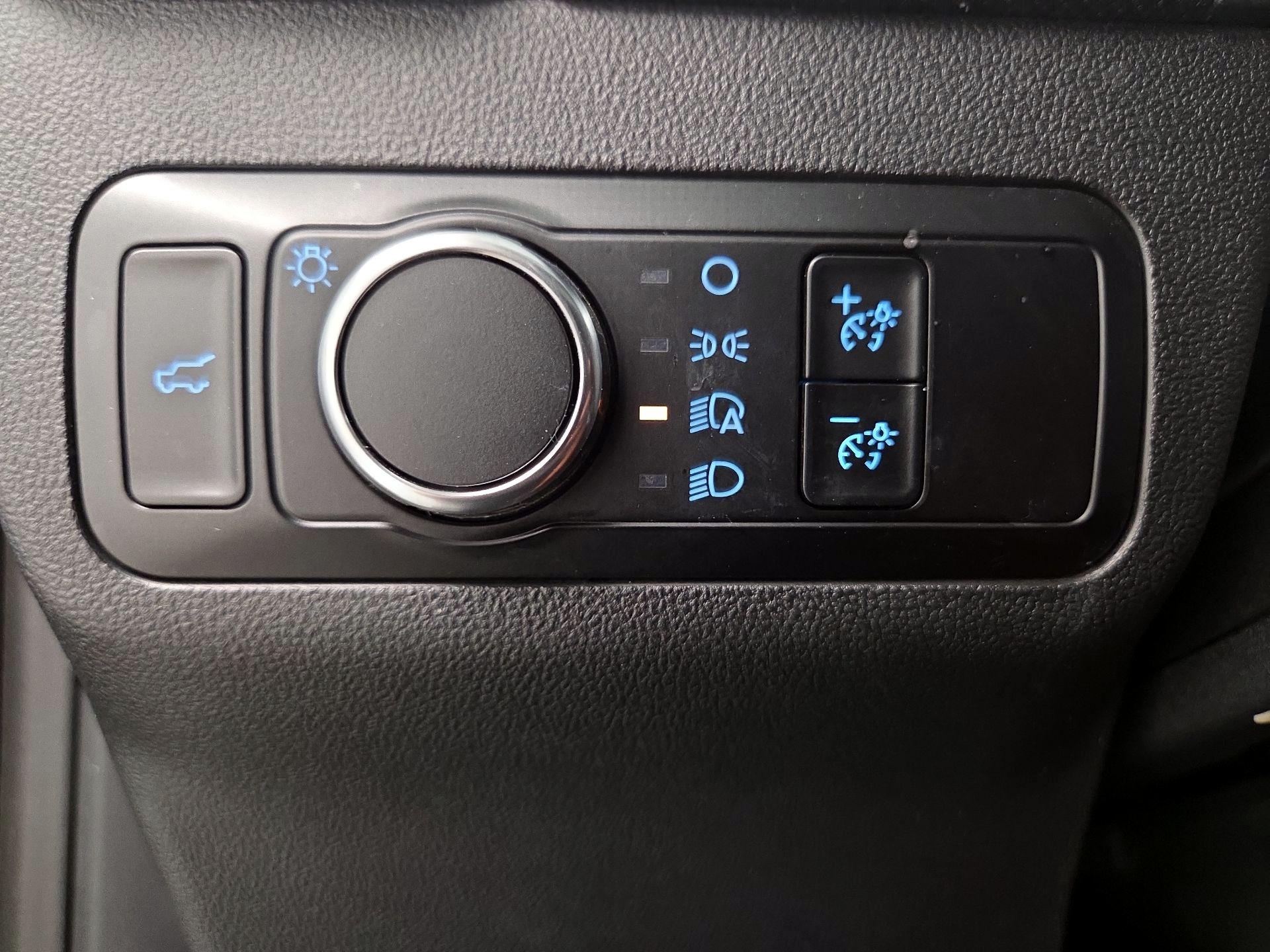 Thumbnail: 2023 Ford Bronco Sport - 13