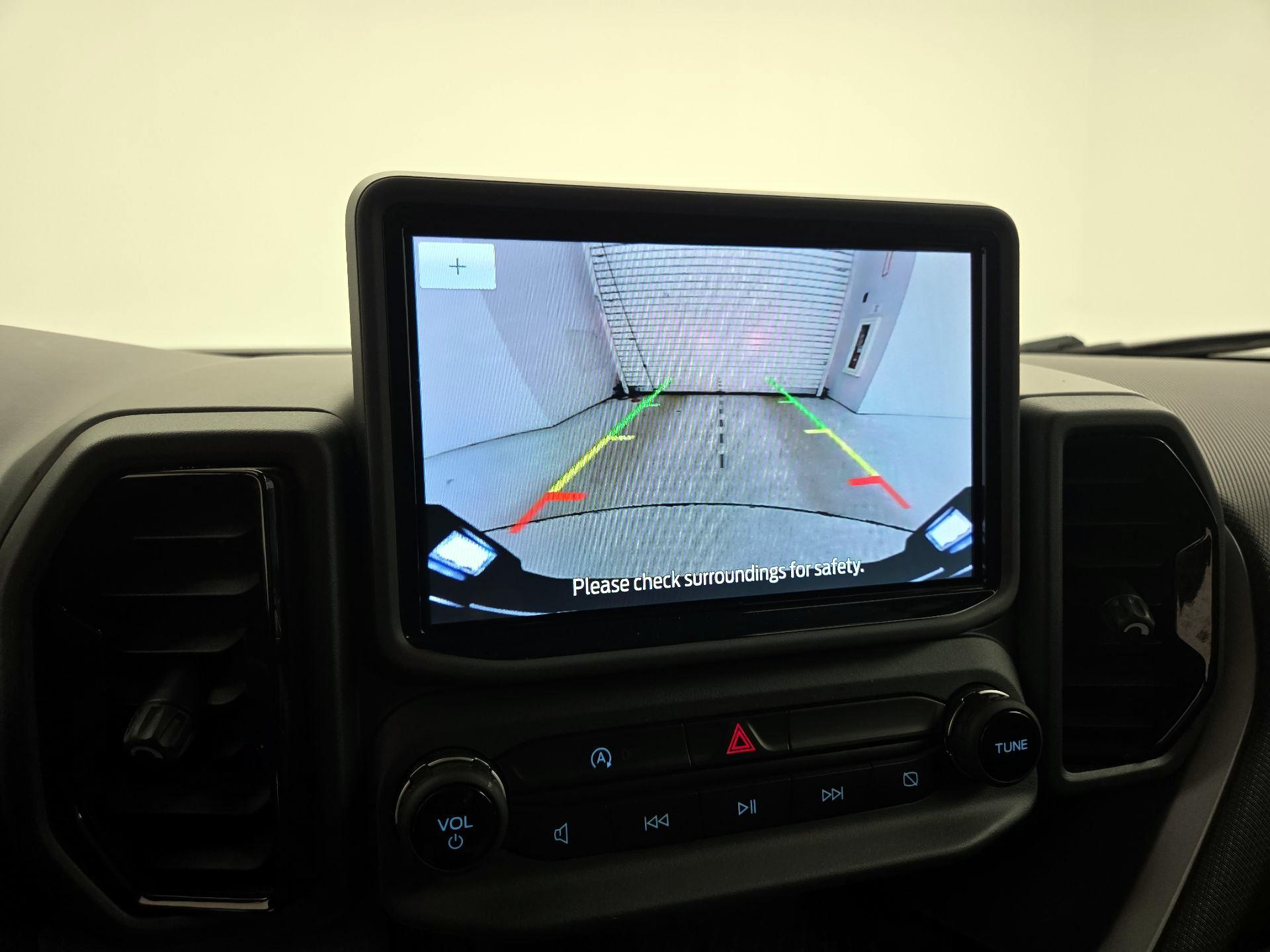 Thumbnail: 2023 Ford Bronco Sport - 14