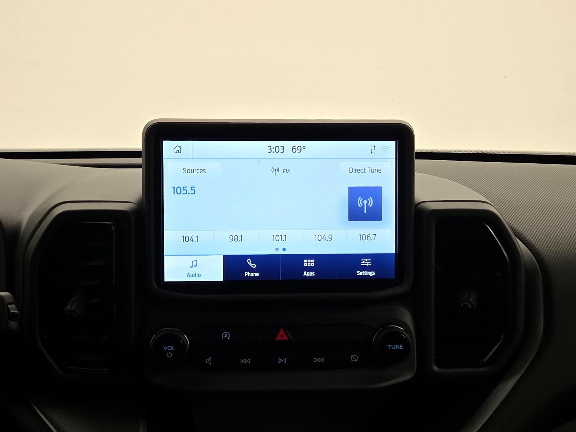 Thumbnail: 2023 Ford Bronco Sport - 15