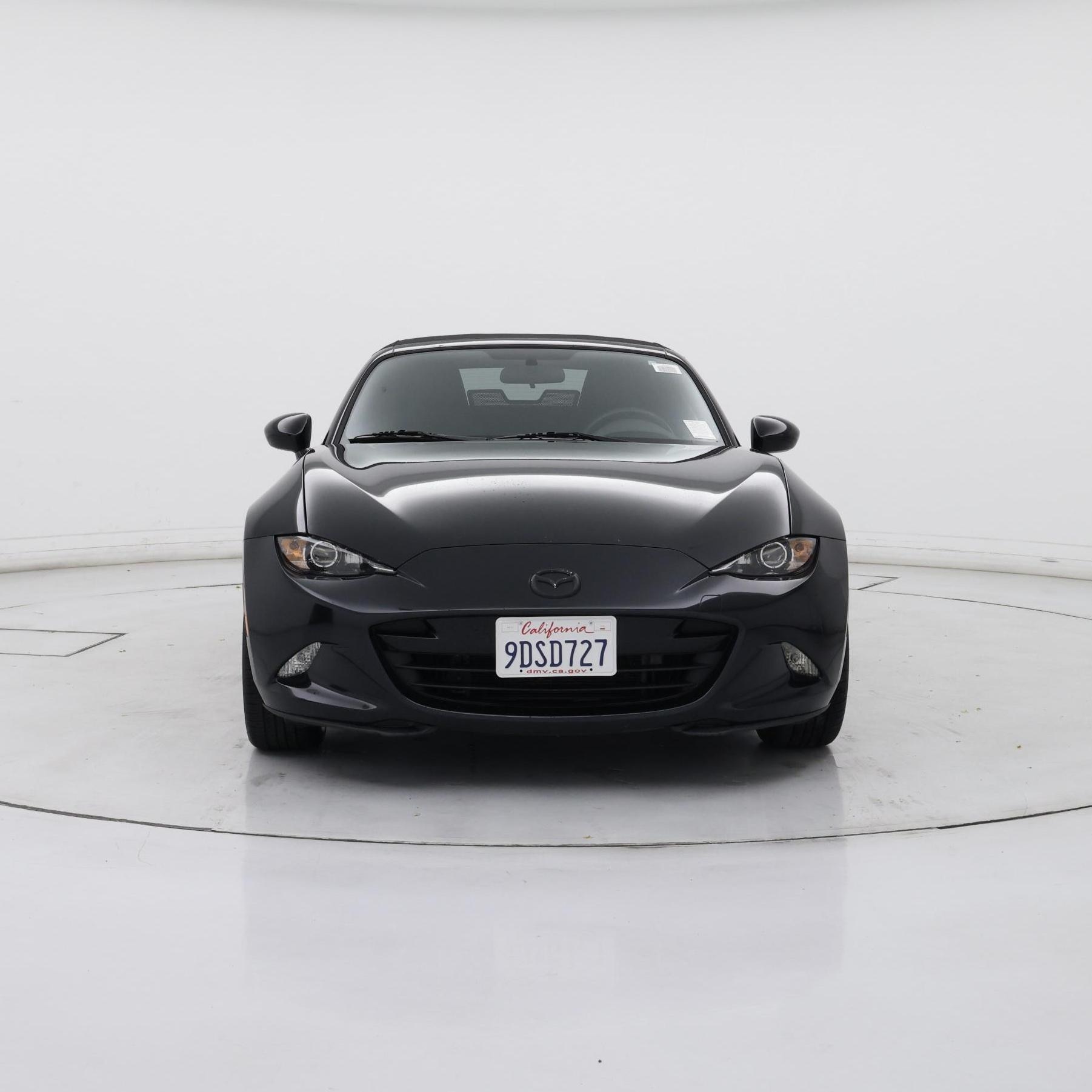 Thumbnail: 2017 Mazda MX-5 Miata - 5