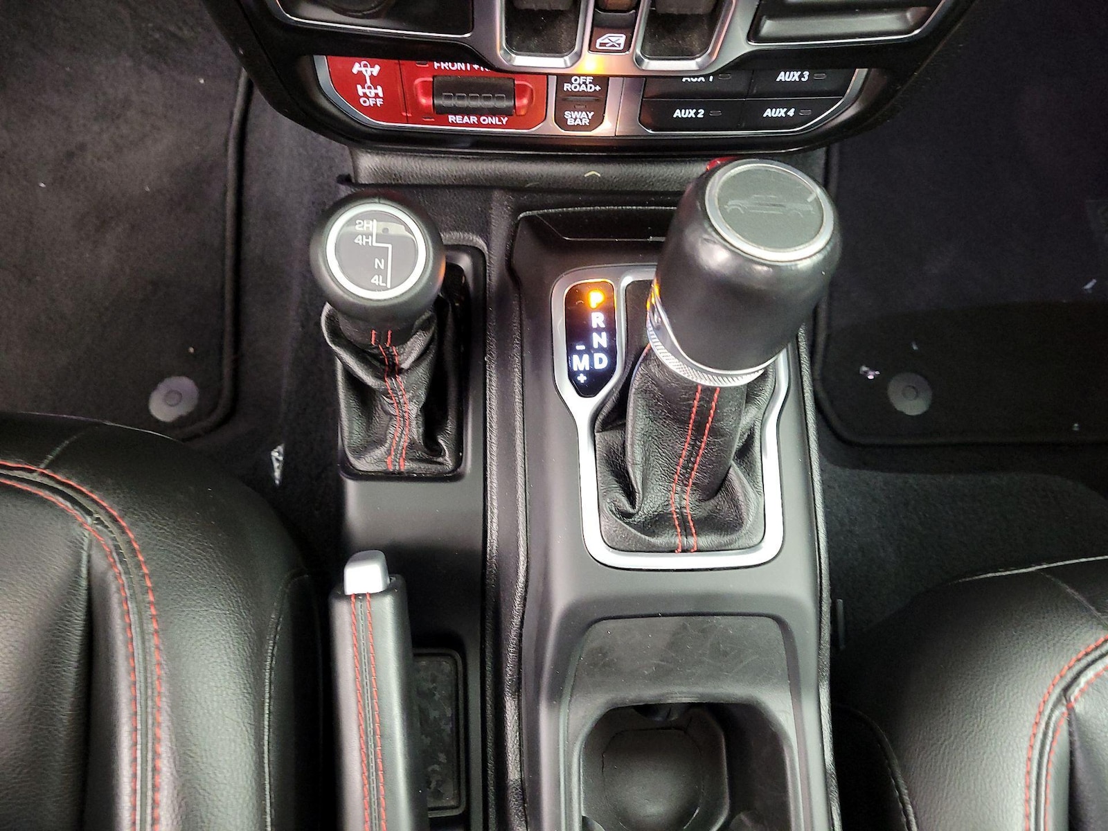2021 Jeep Gladiator Rubicon - Photo 19