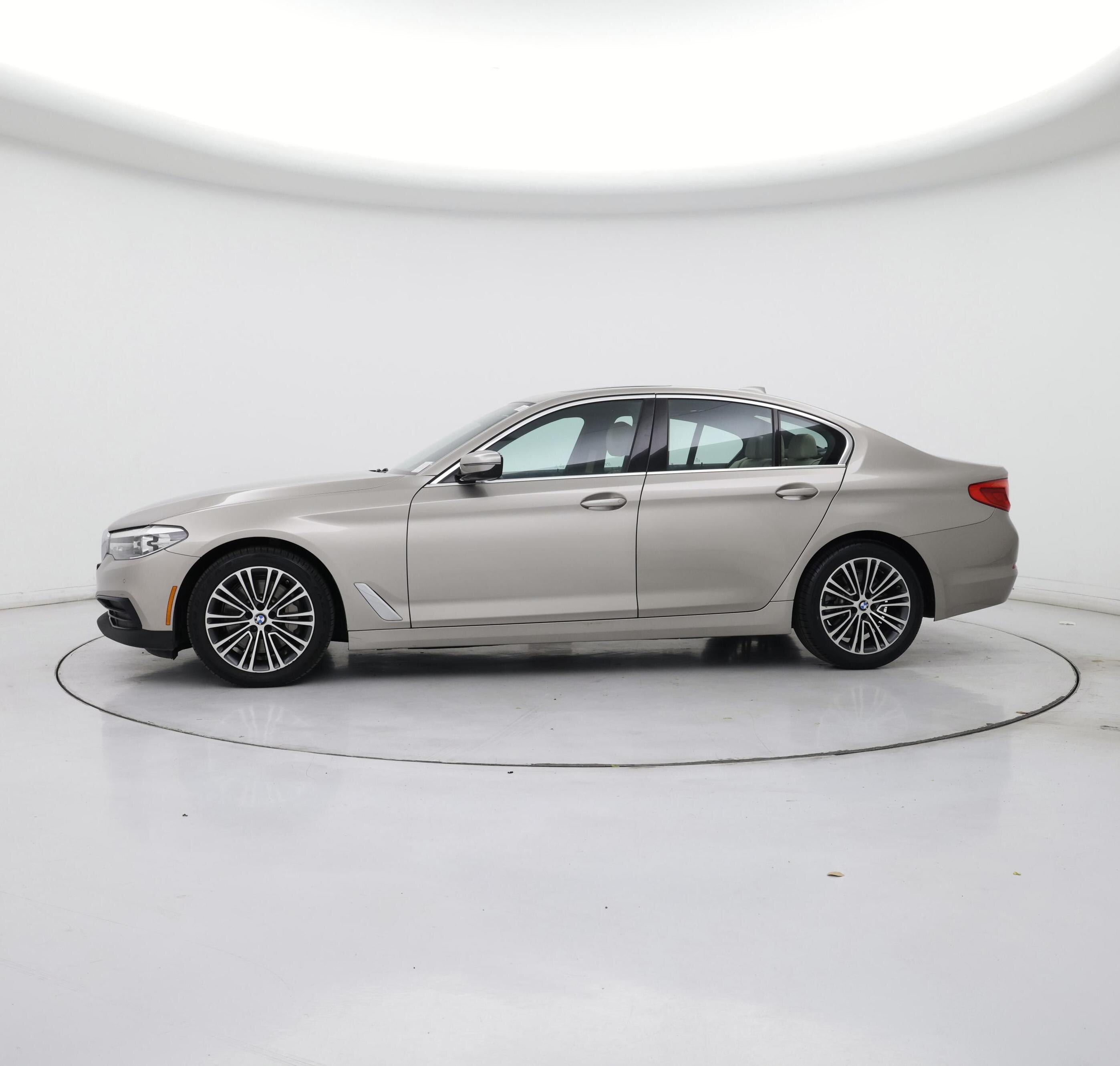 Thumbnail: 2019 BMW 5 Series - 3