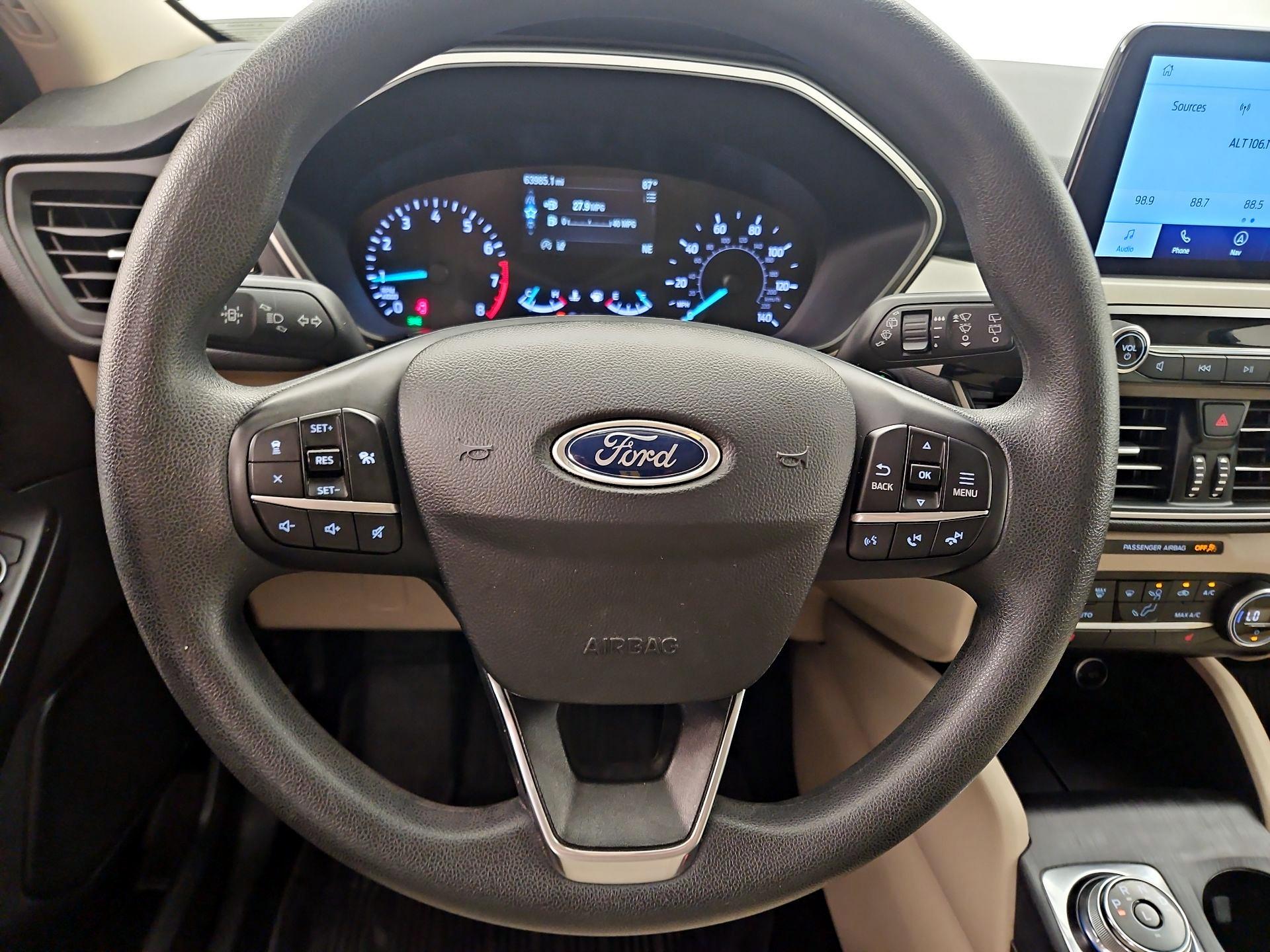 Thumbnail: 2020 Ford Escape - 10
