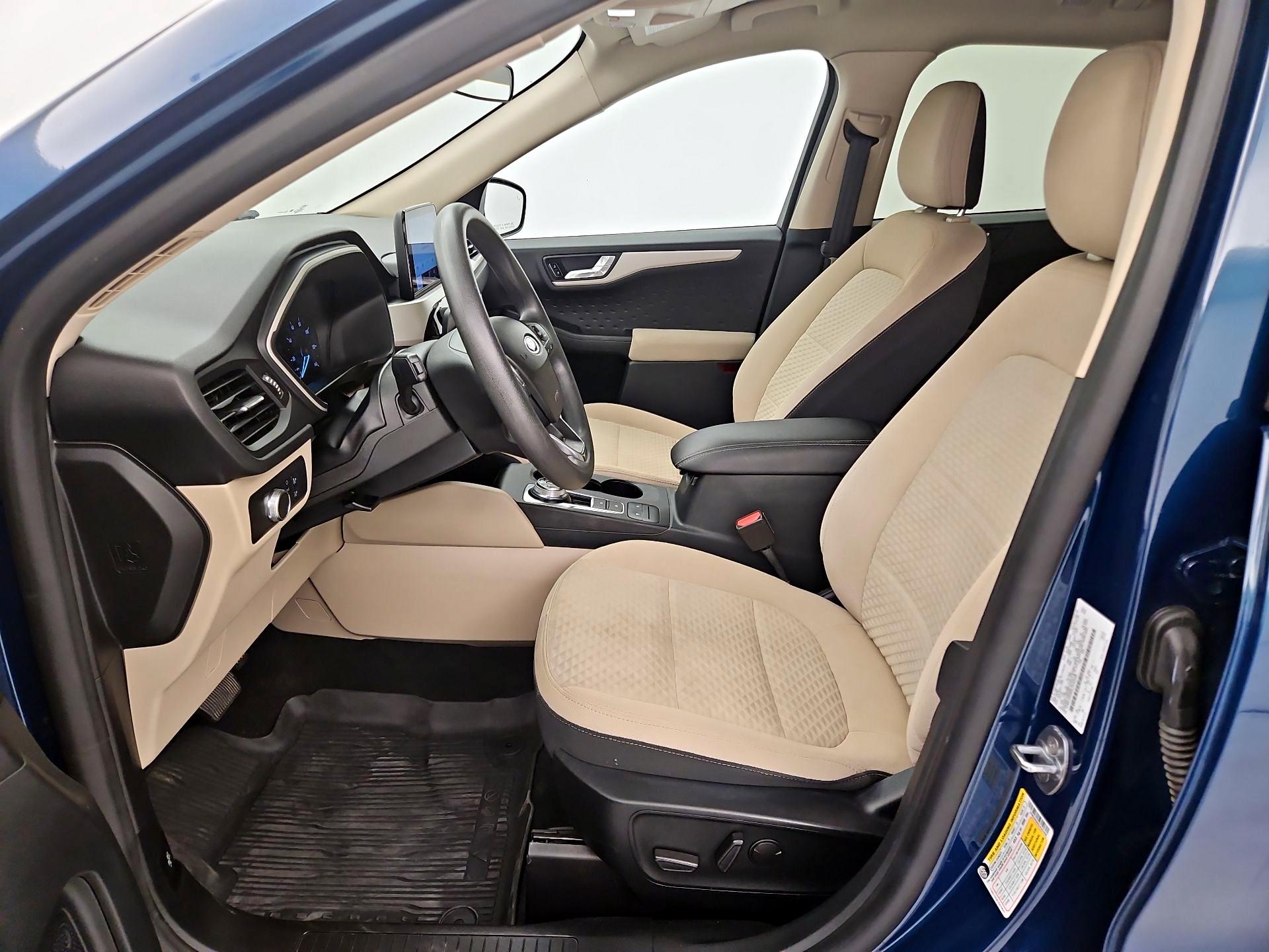 Thumbnail: 2020 Ford Escape - 11