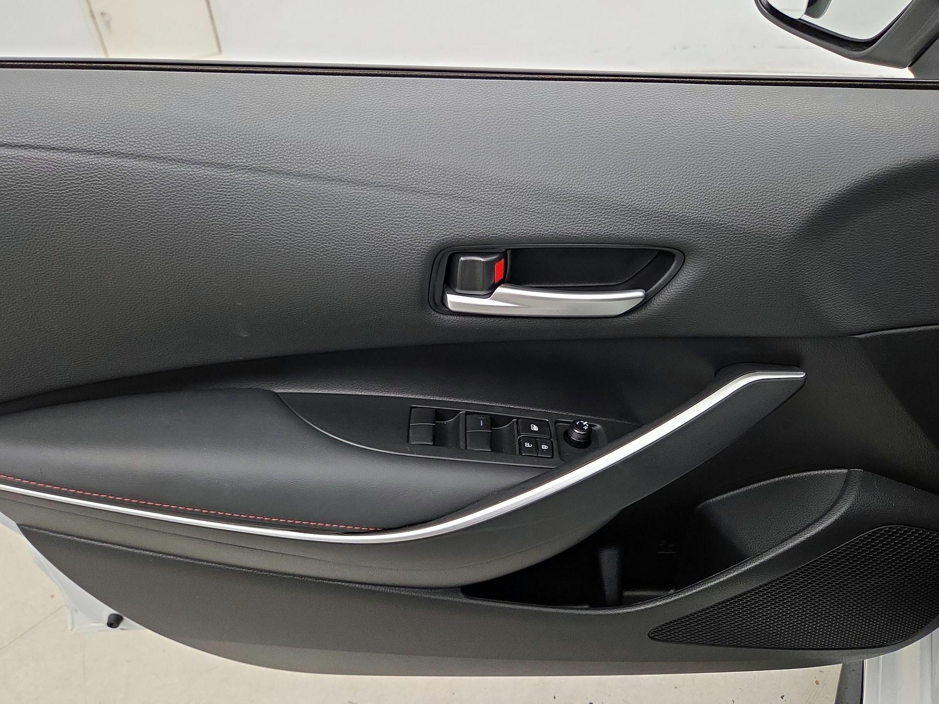 Thumbnail: 2025 Toyota Corolla - 12