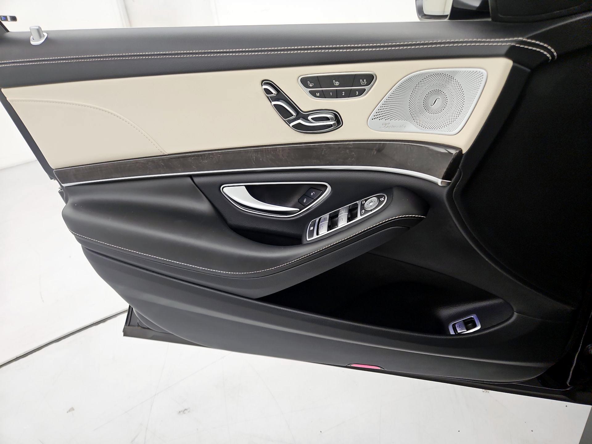 Thumbnail: 2018 Mercedes-Benz S-Class - 12