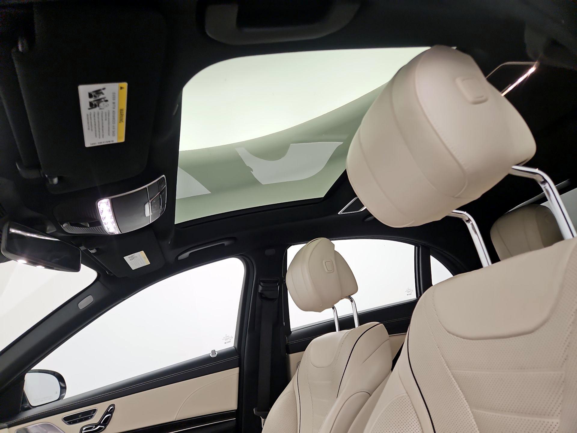 Thumbnail: 2018 Mercedes-Benz S-Class - 20