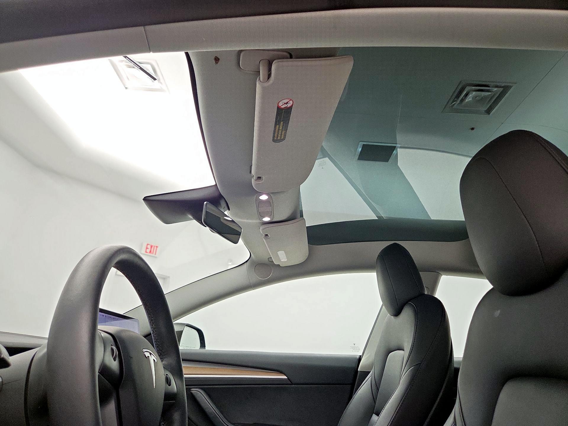 Thumbnail: 2022 Tesla Model 3 - 18