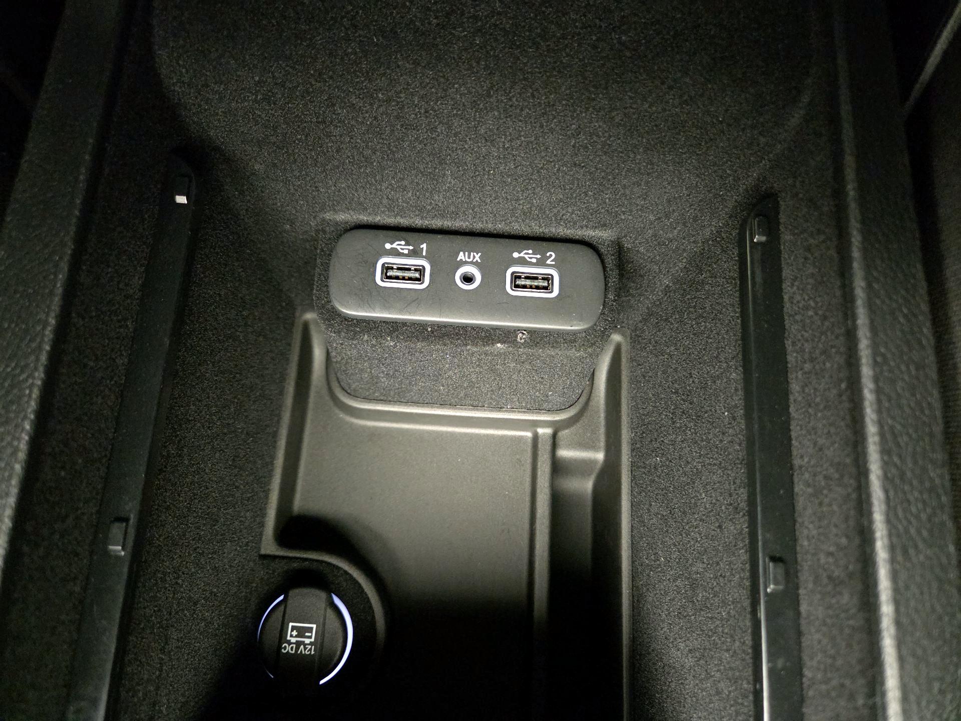 Thumbnail: 2023 Dodge Charger - 18