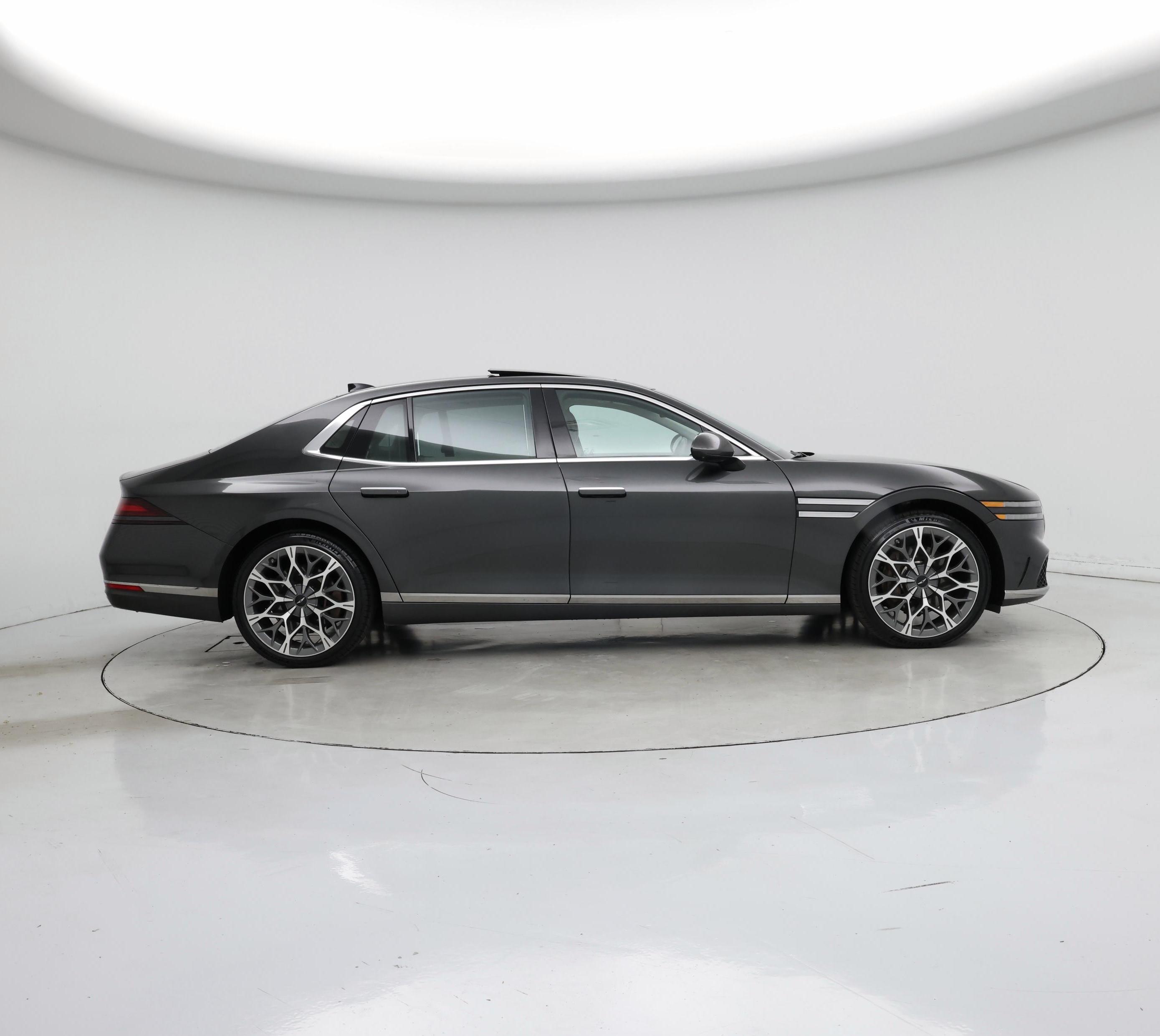 Thumbnail: 2023 Genesis G90 - 7