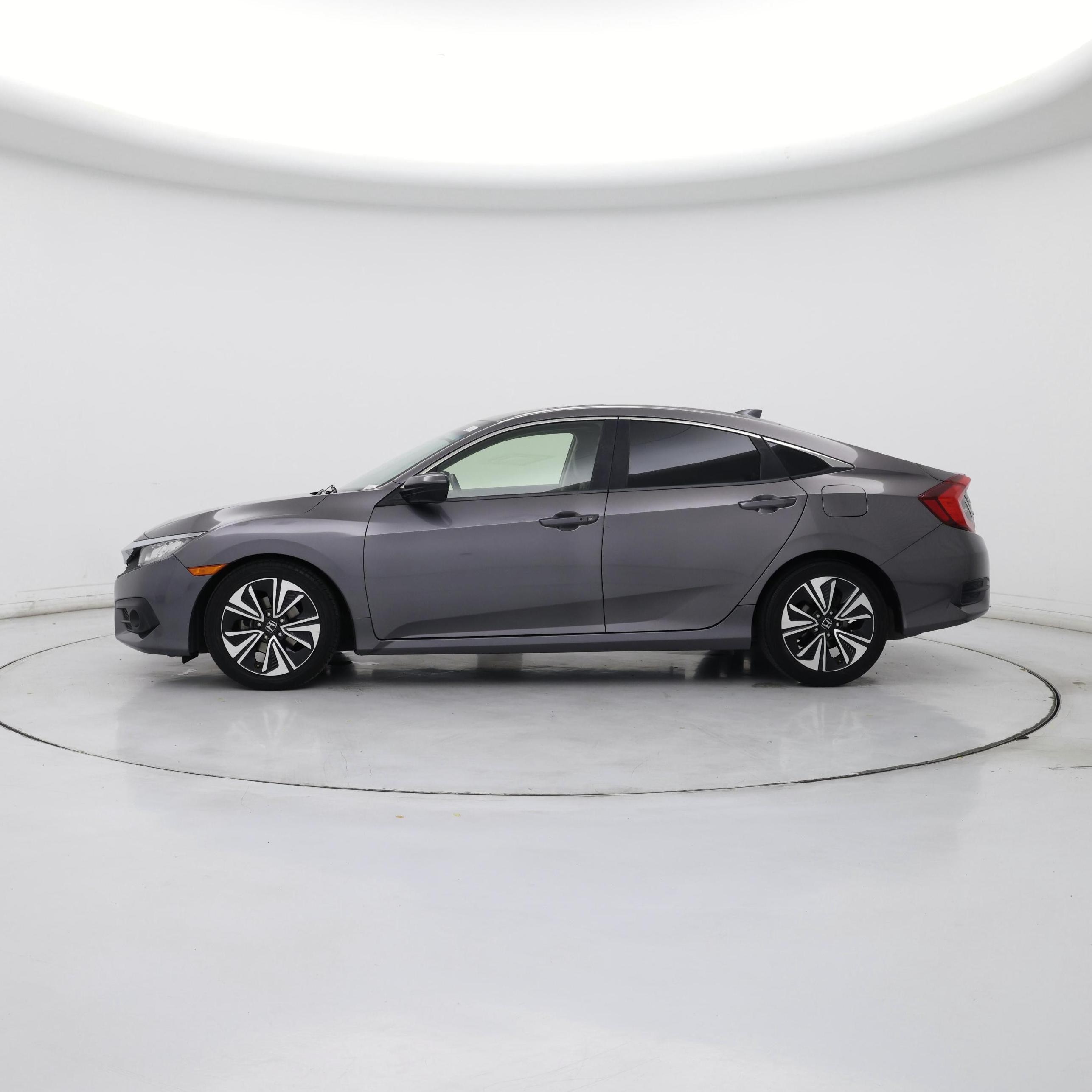 Thumbnail: 2018 Honda Civic - 3