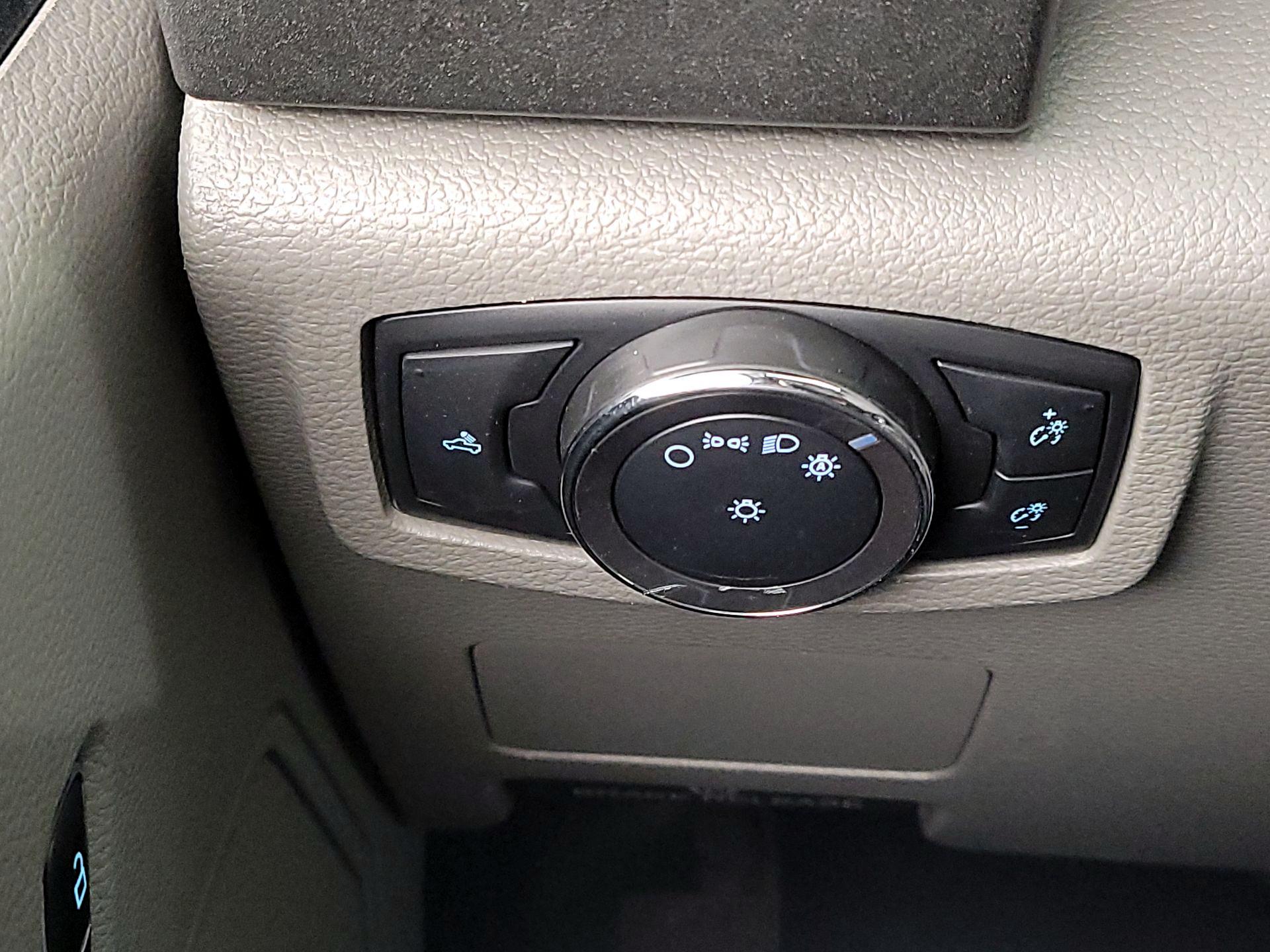 Thumbnail: 2017 Ford F-250 - 13