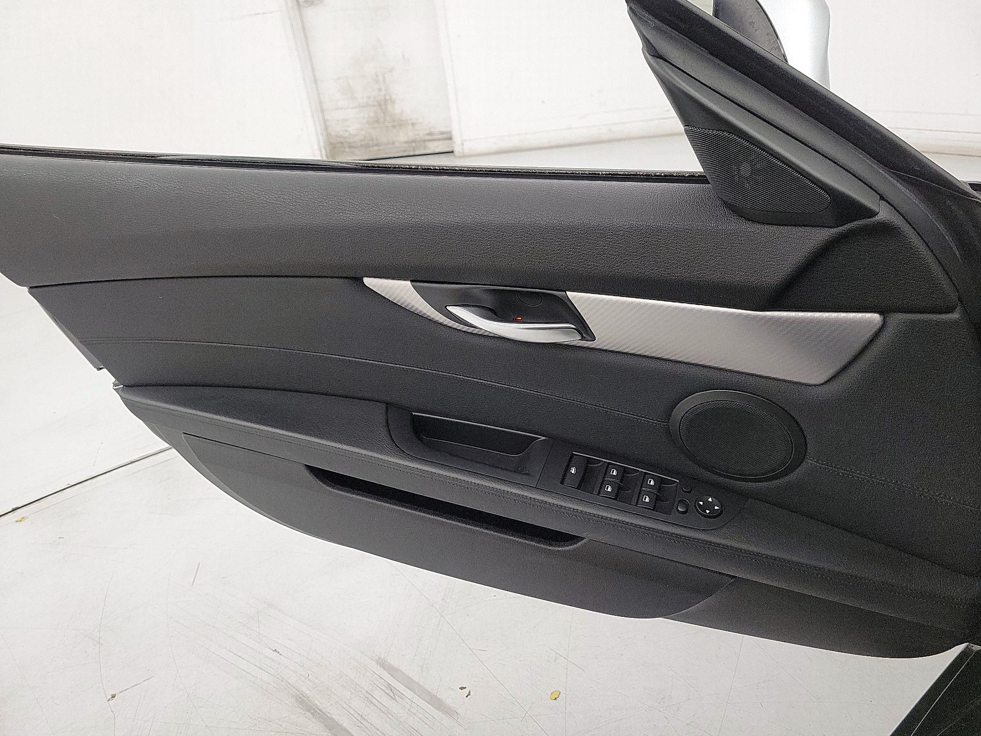 Thumbnail: 2015 BMW Z4 - 12