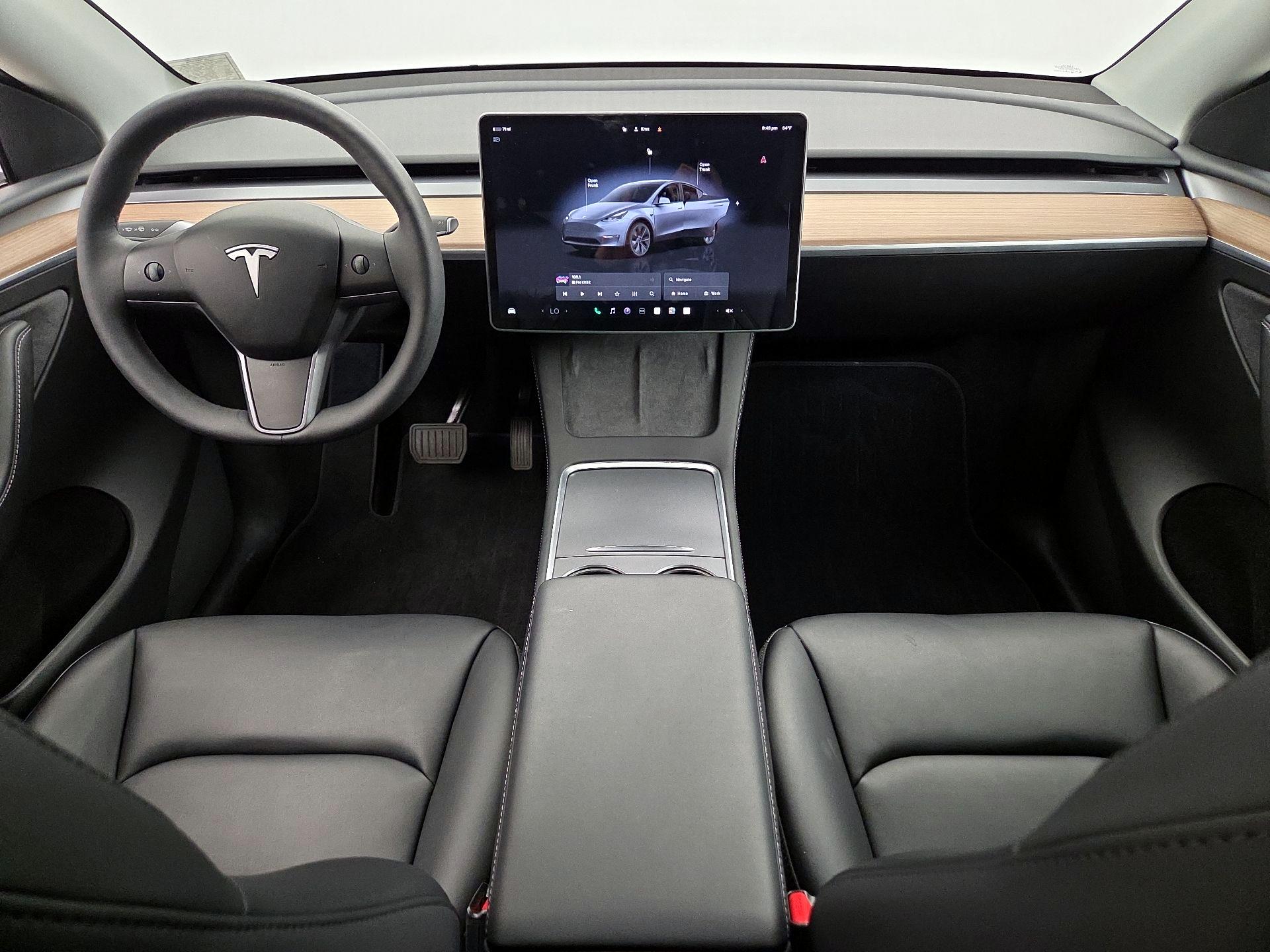 Thumbnail: 2025 Tesla Model Y - 9