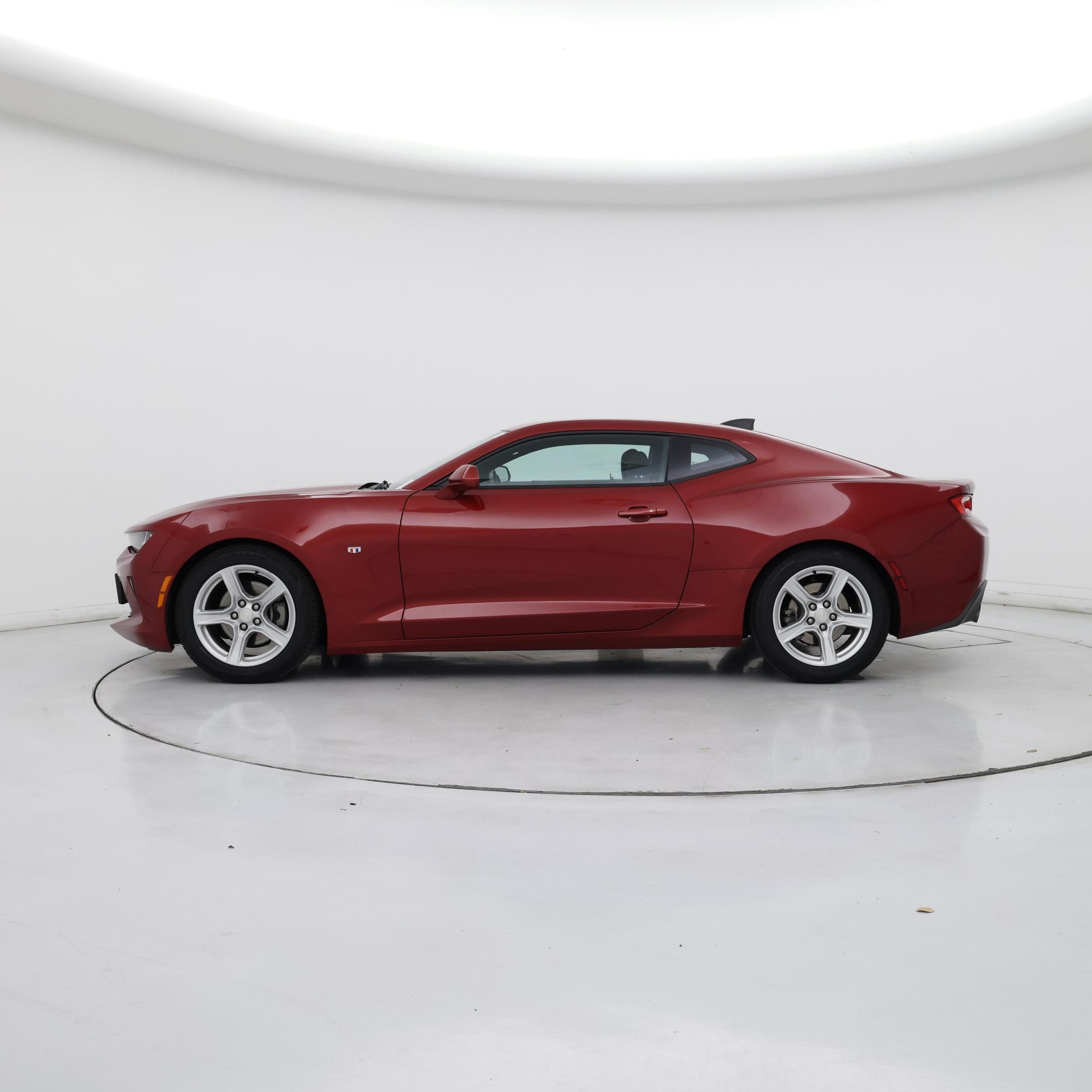 Thumbnail: 2018 Chevrolet Camaro - 3