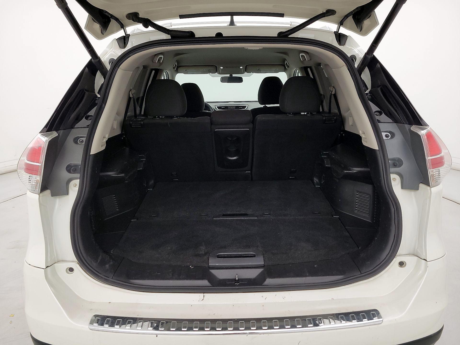 Thumbnail: 2016 Nissan Rogue - 20