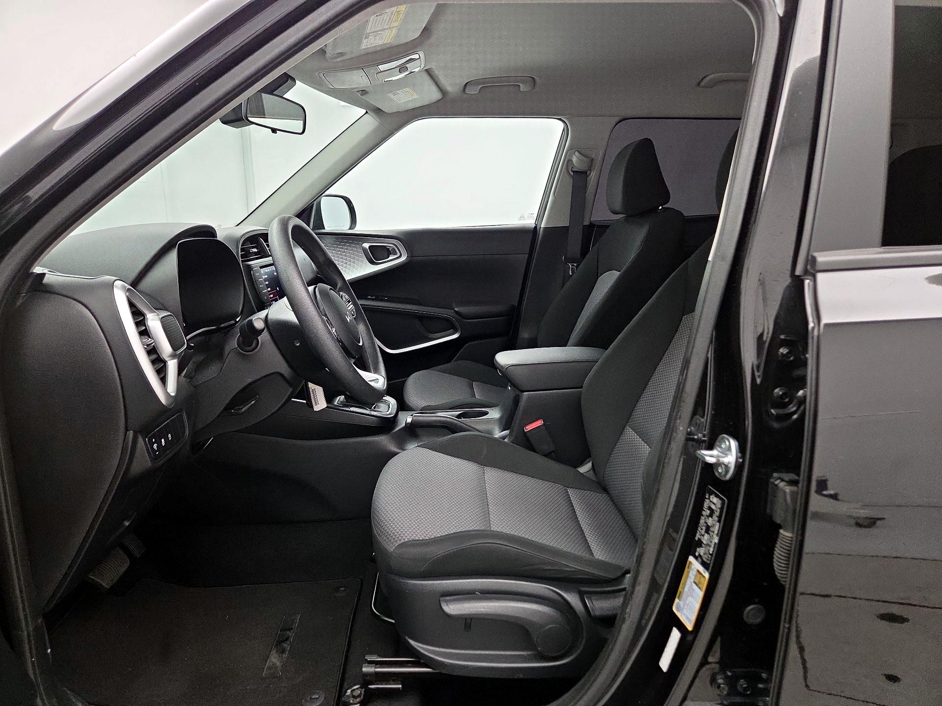 Thumbnail: 2024 Kia Soul - 11