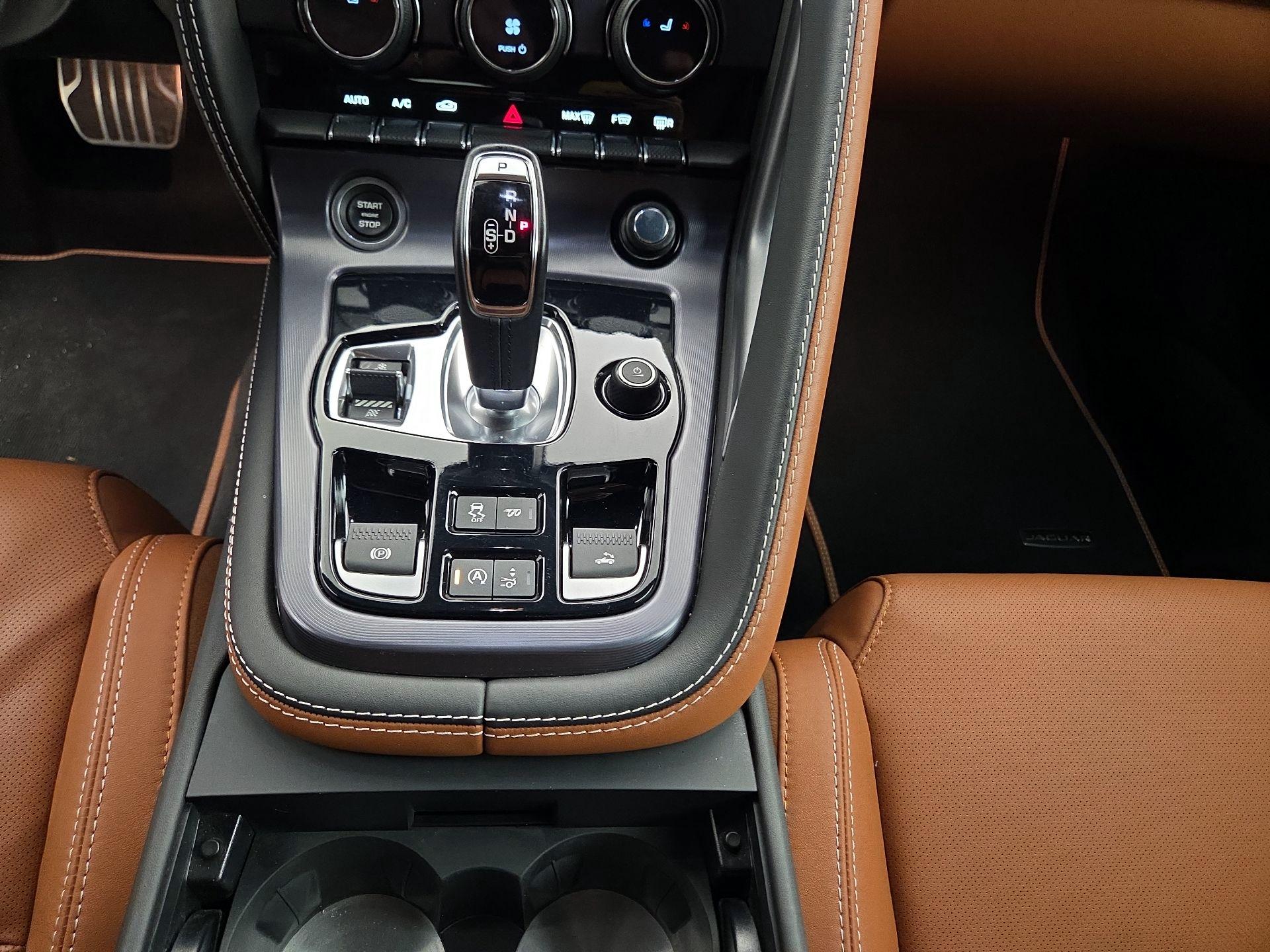 Thumbnail: 2021 Jaguar F-Type - 18