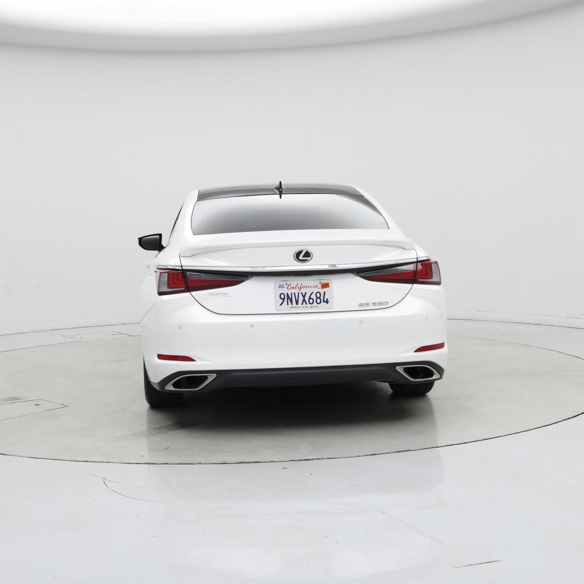 Thumbnail: 2021 Lexus ES - 6