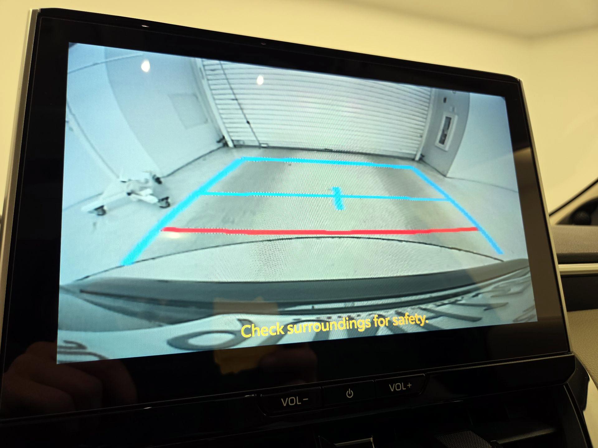 Thumbnail: 2025 Toyota Corolla - 15