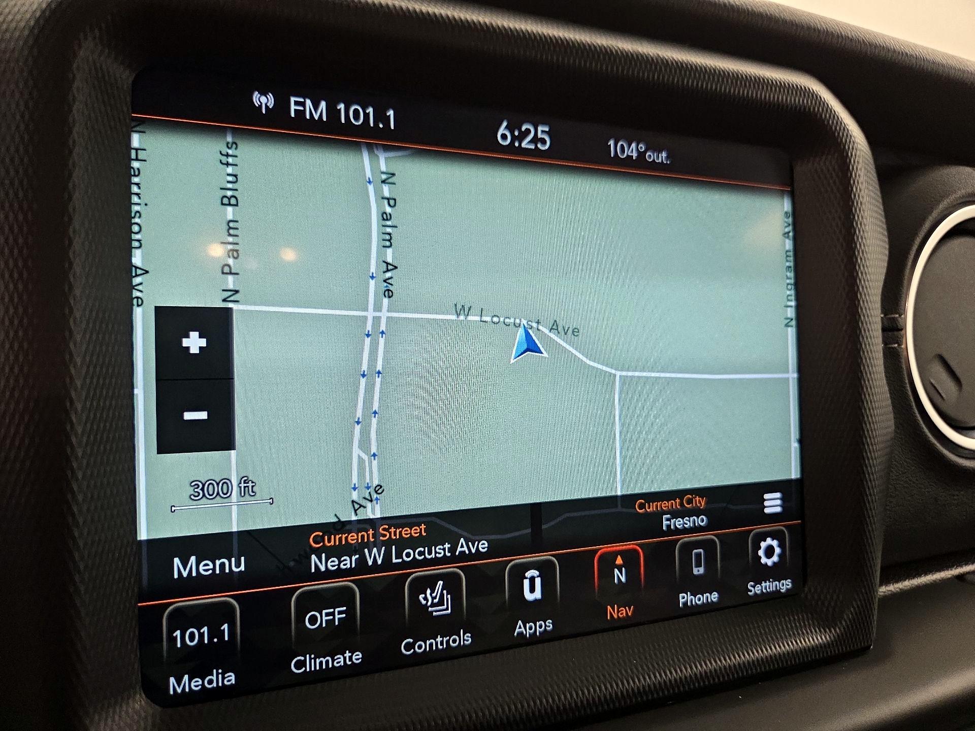 Thumbnail: 2020 Jeep Gladiator - 14