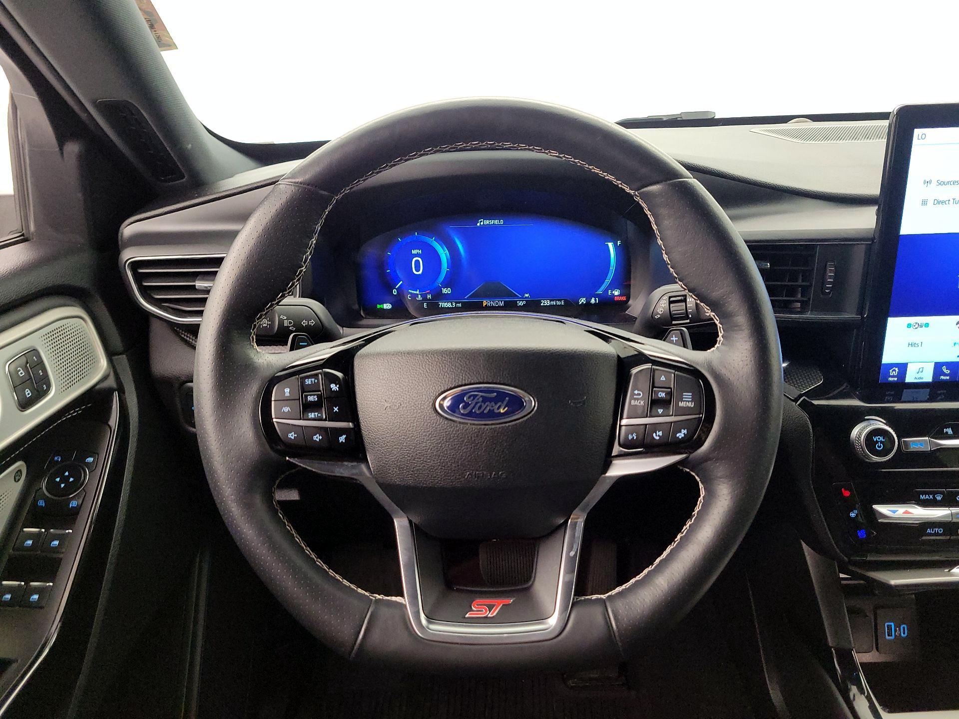Thumbnail: 2022 Ford Explorer - 10