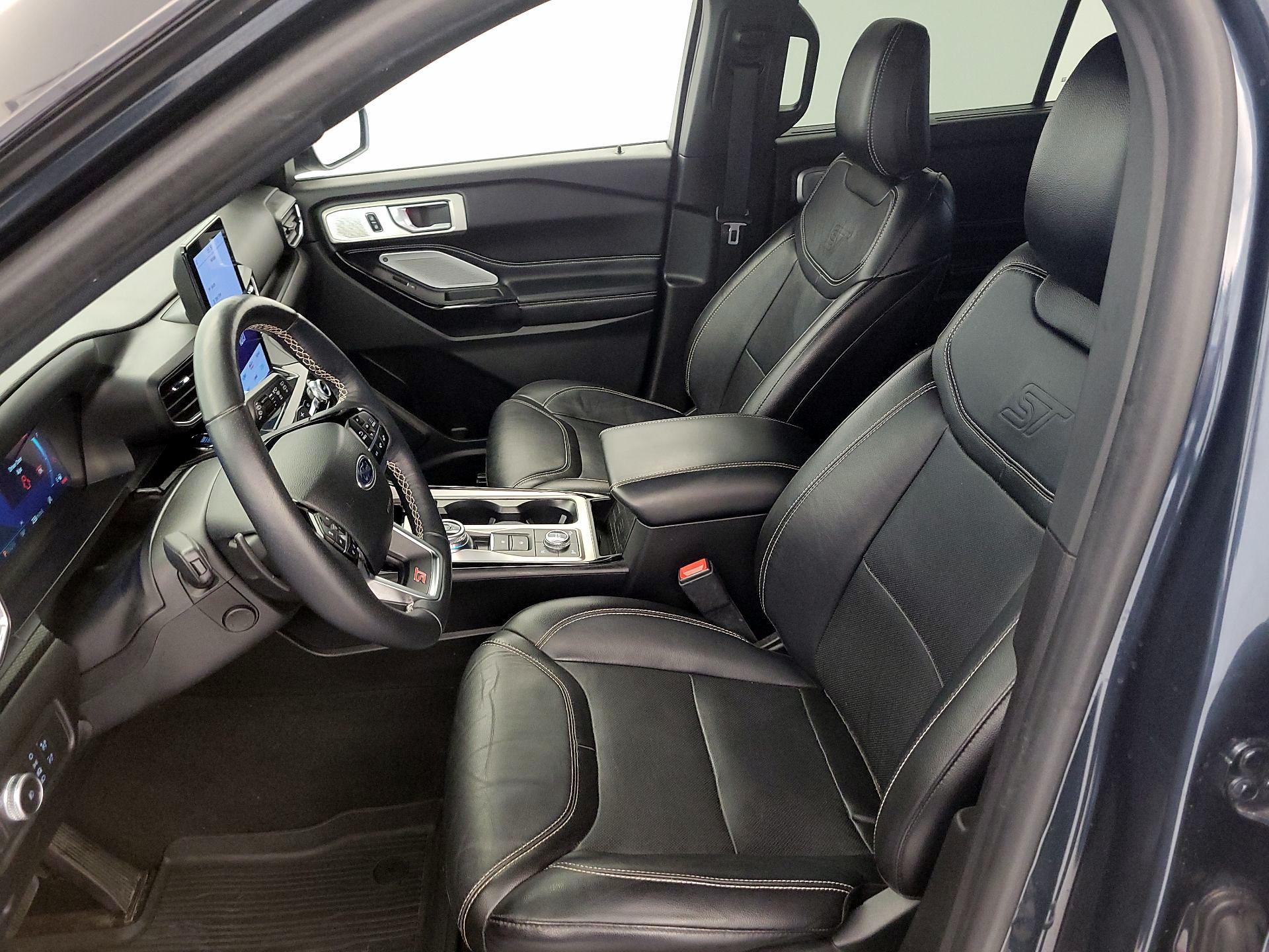 Thumbnail: 2022 Ford Explorer - 11