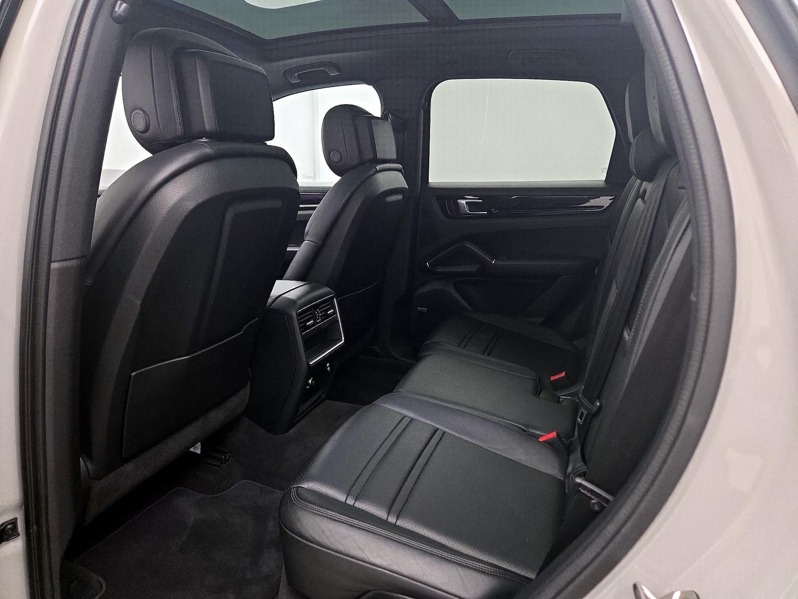 Rear Air Conditioning