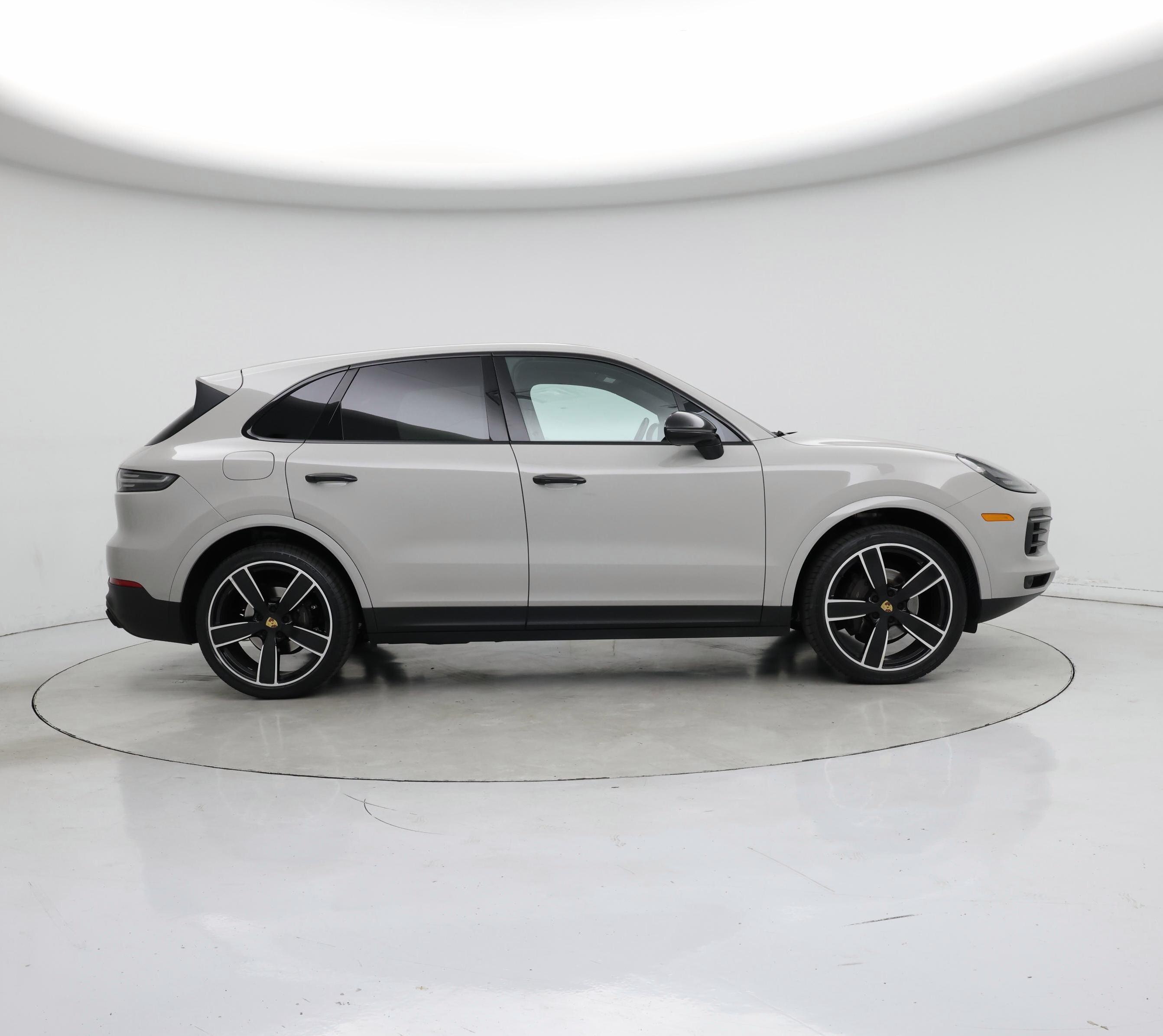 Thumbnail: 2020 Porsche Cayenne - 7