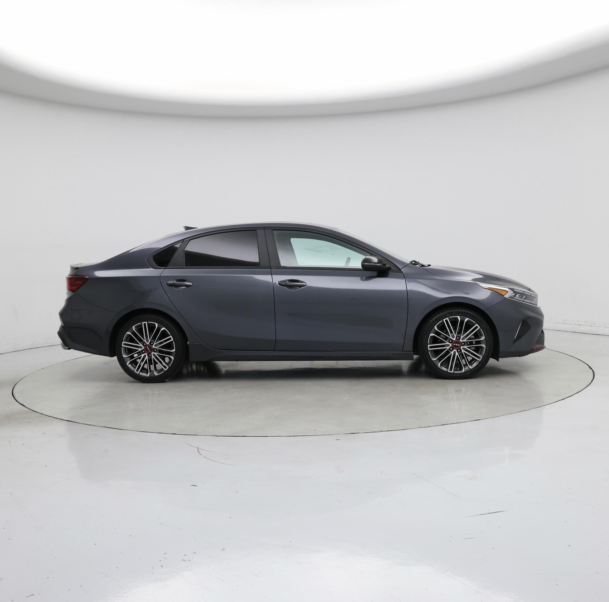 Thumbnail: 2022 Kia Forte - 7