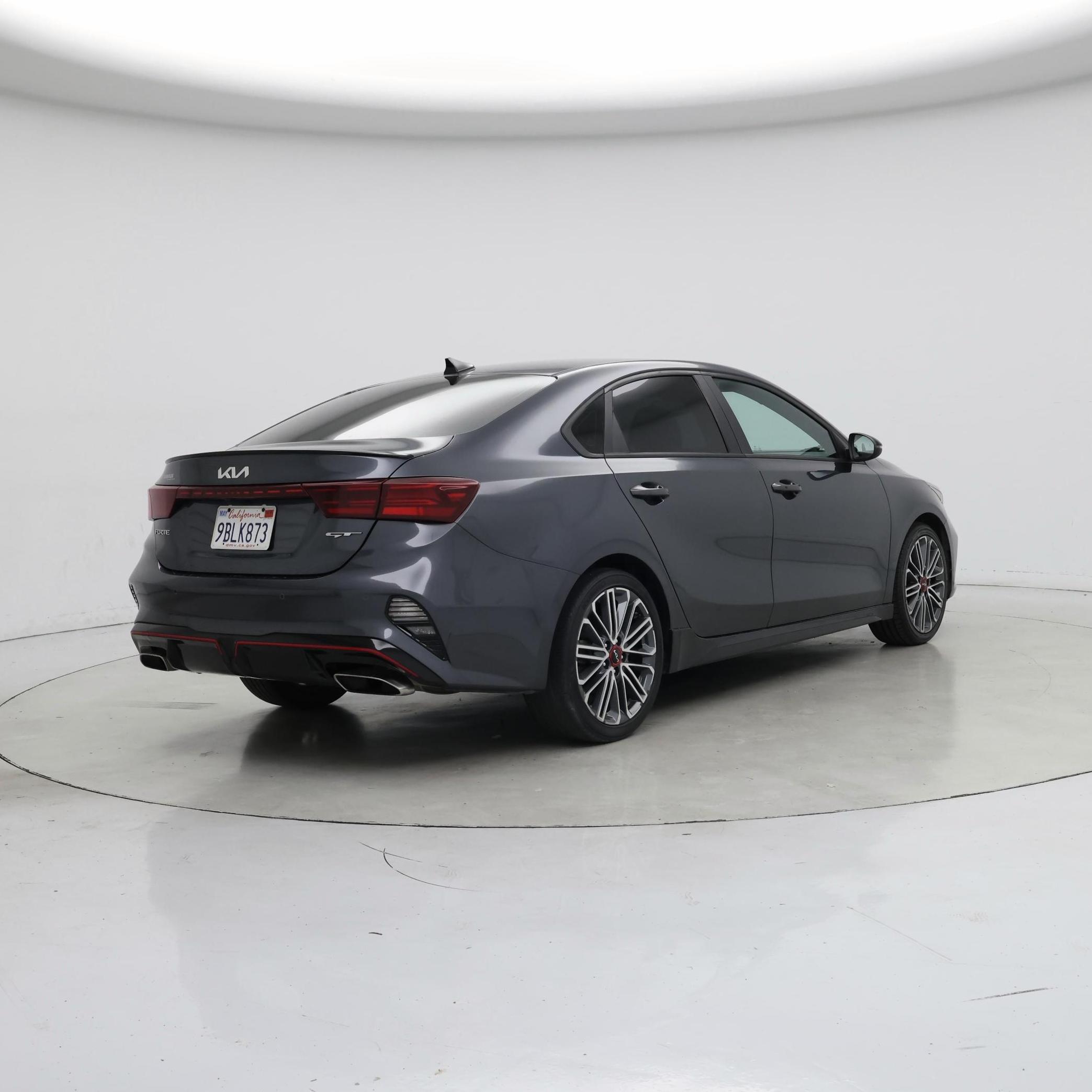 Thumbnail: 2022 Kia Forte - 8