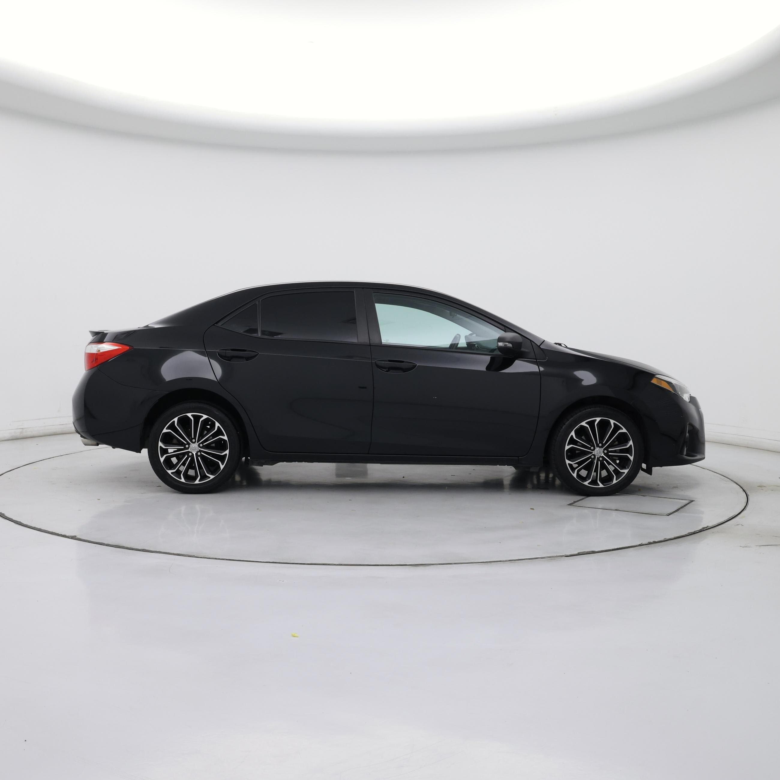 Thumbnail: 2016 Toyota Corolla - 7