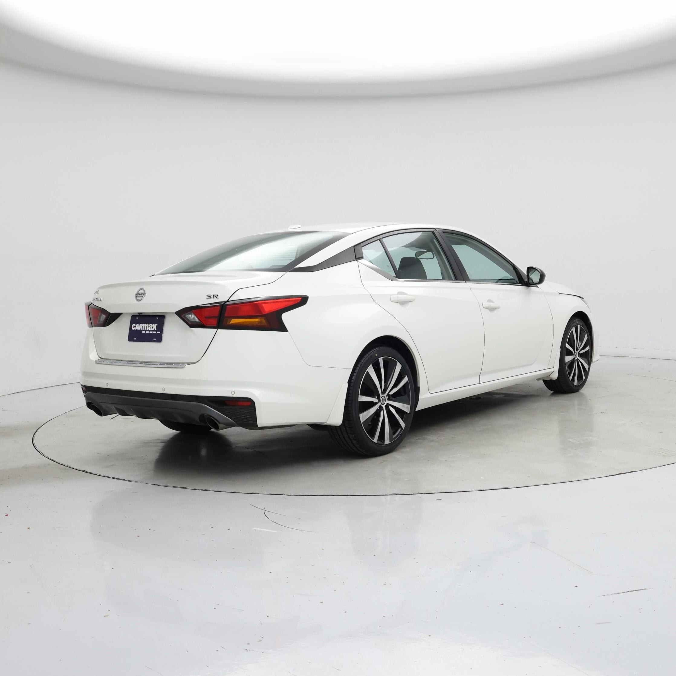 Thumbnail: 2021 Nissan Altima - 8