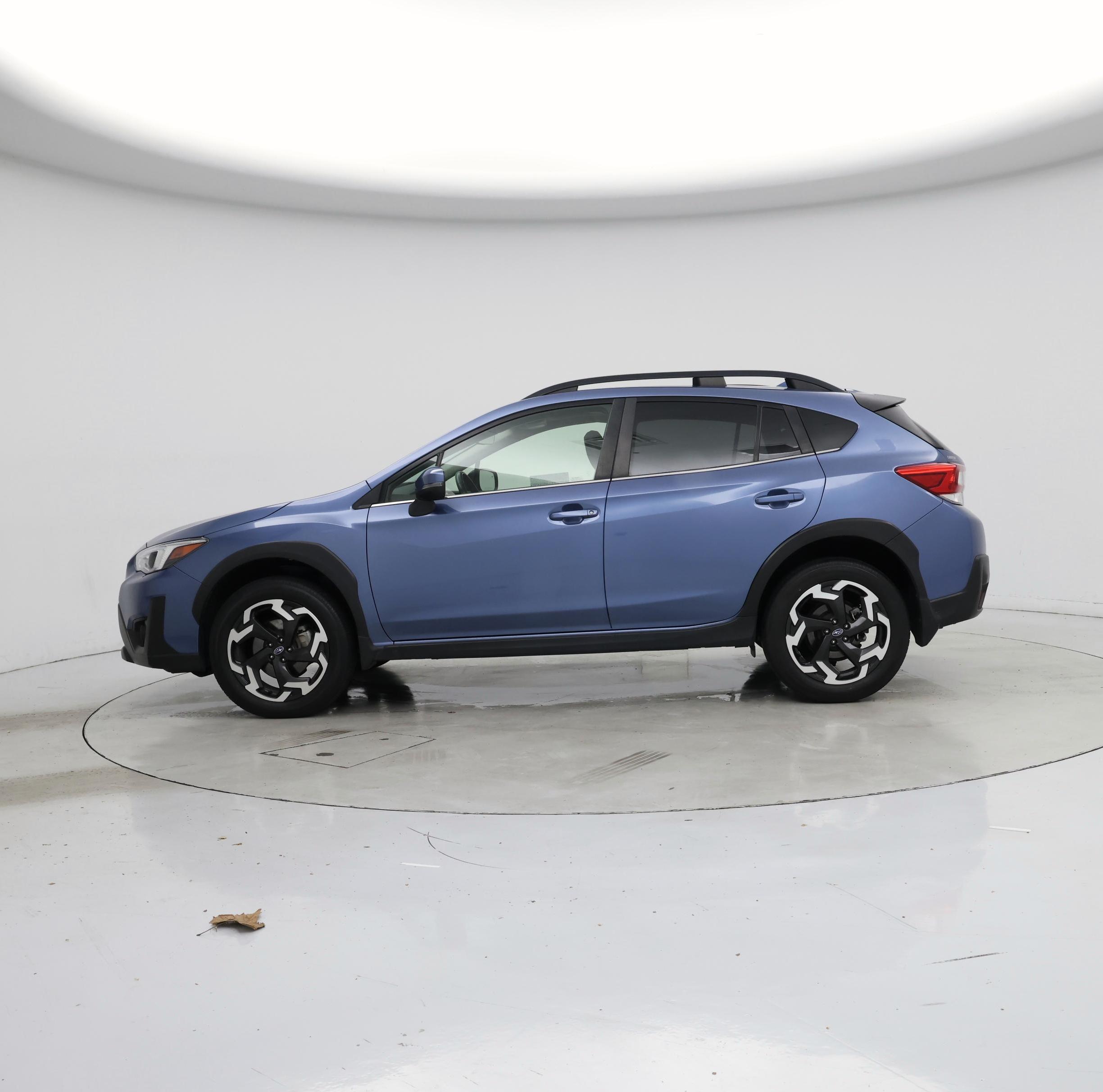 Thumbnail: 2022 Subaru Crosstrek - 3