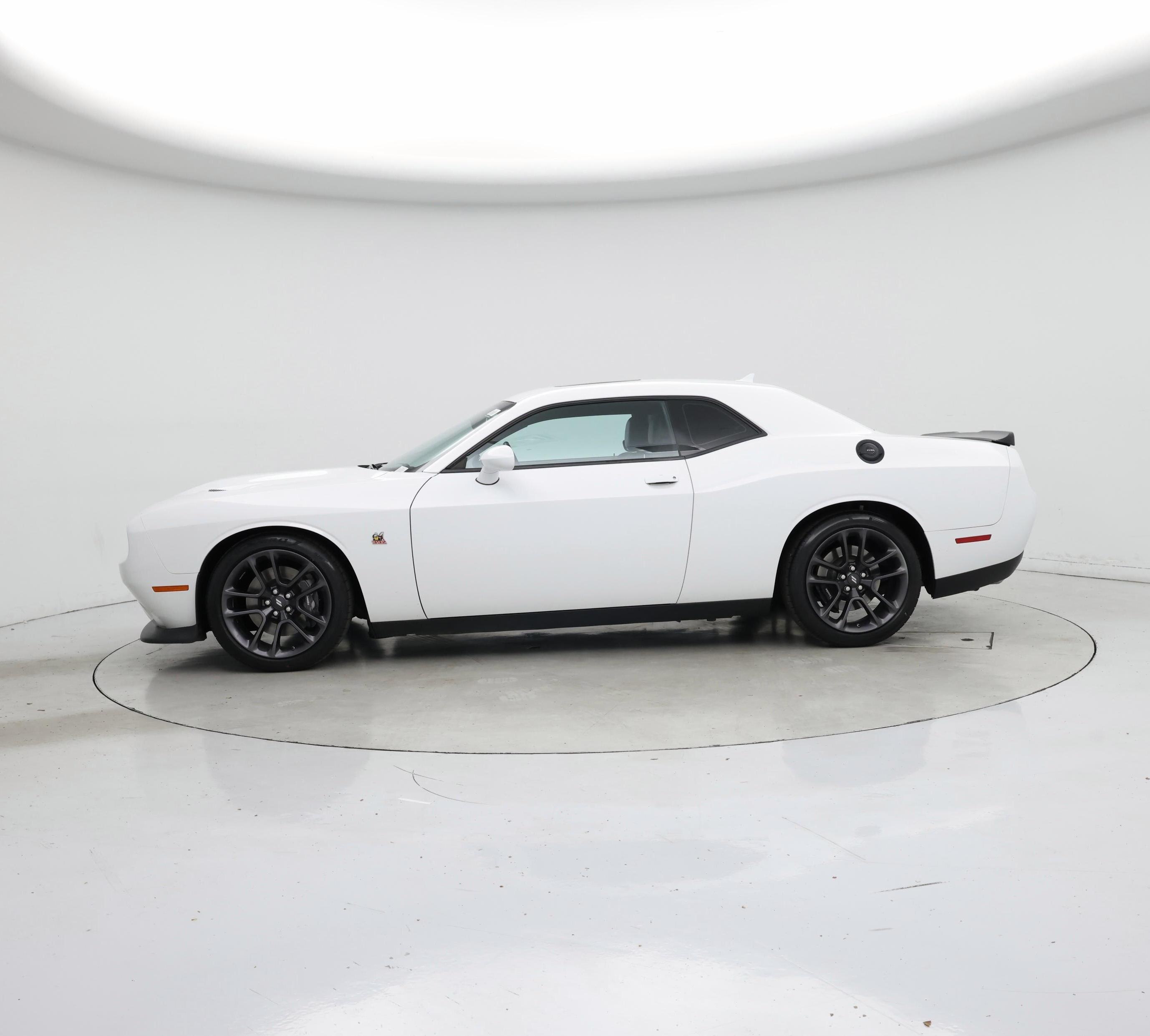 Thumbnail: 2022 Dodge Challenger - 3