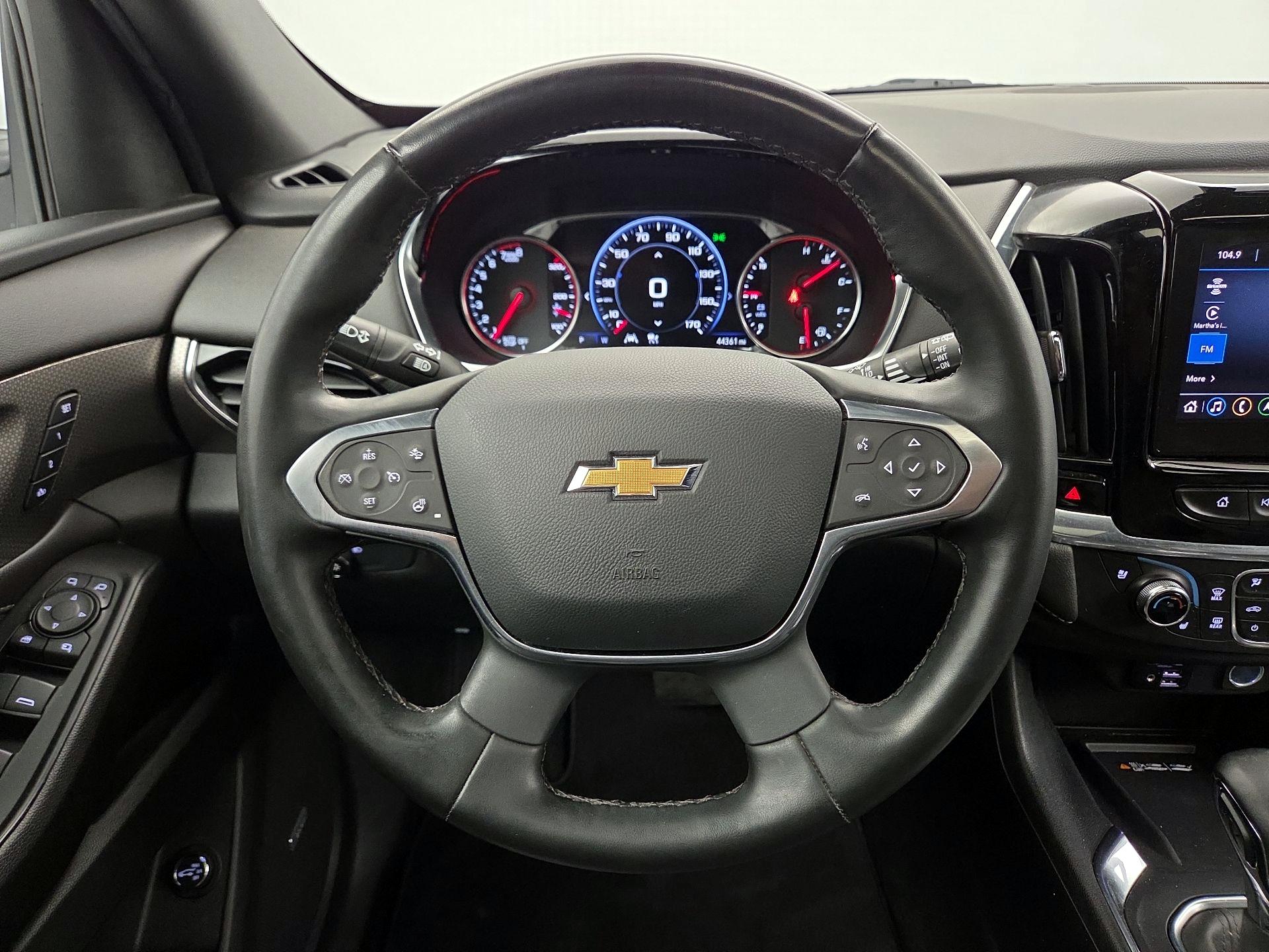 Thumbnail: 2023 Chevrolet Traverse - 10