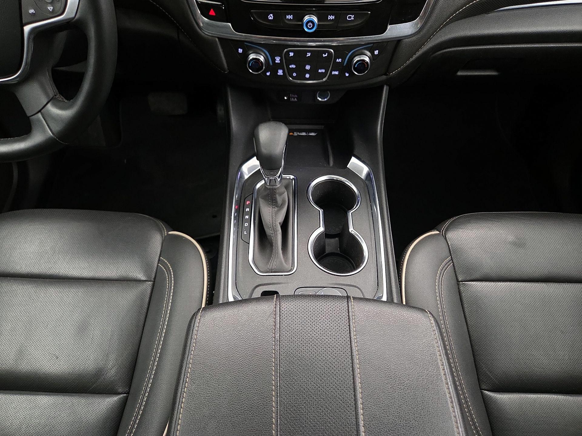 Thumbnail: 2023 Chevrolet Traverse - 18