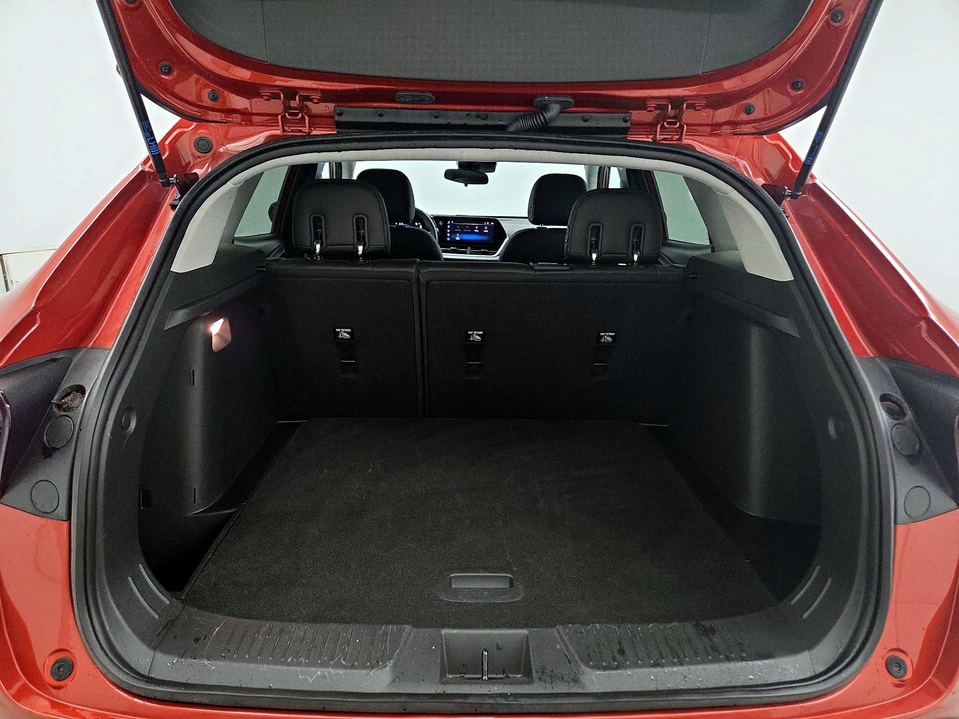 Thumbnail: 2024 Chevrolet Trax - 20