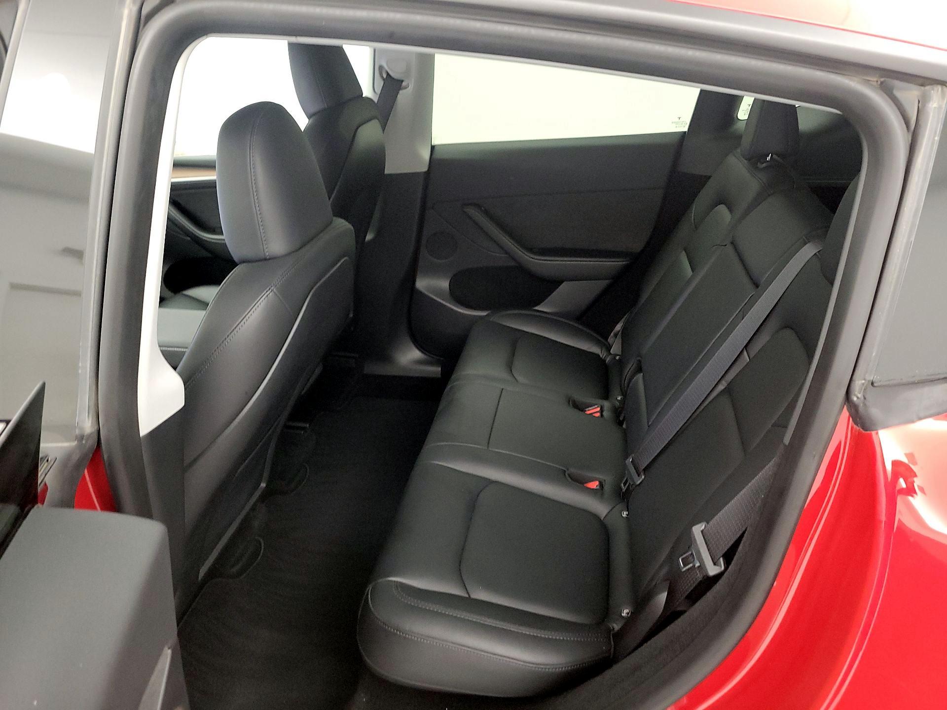 Thumbnail: 2023 Tesla Model Y - 18