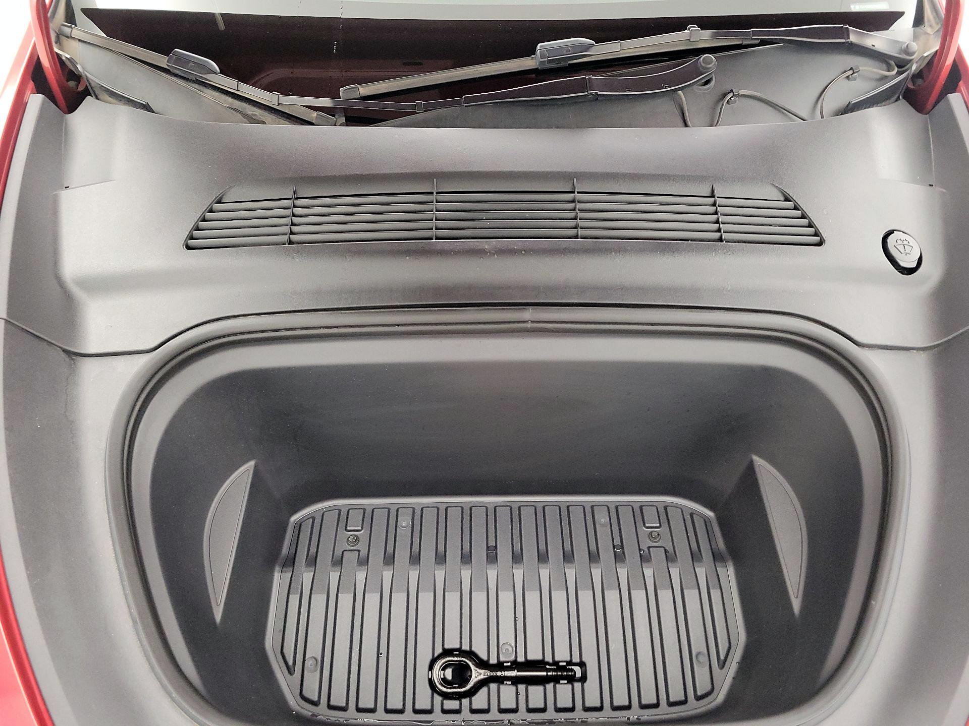 Thumbnail: 2023 Tesla Model Y - 20