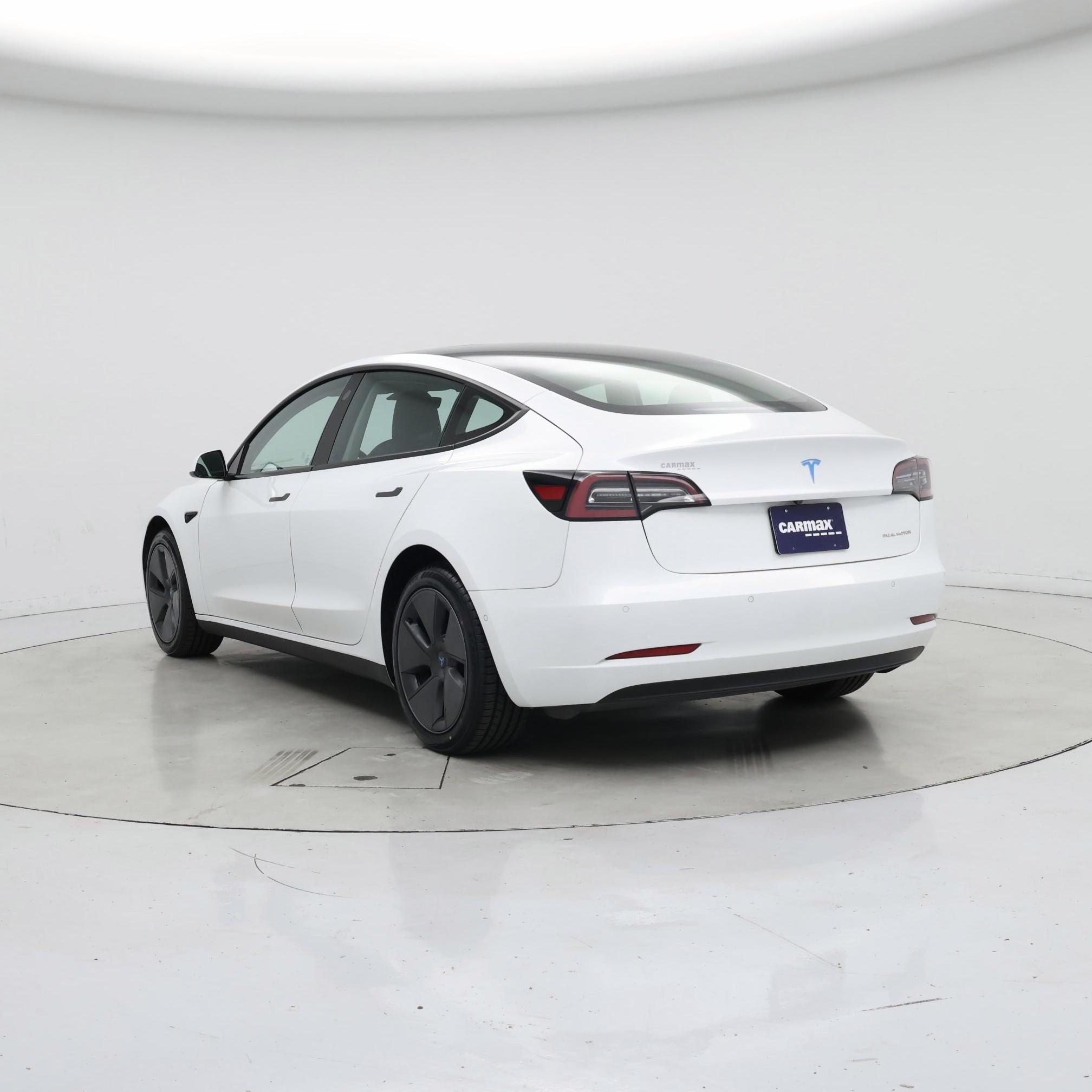 Thumbnail: 2022 Tesla Model 3 - 2