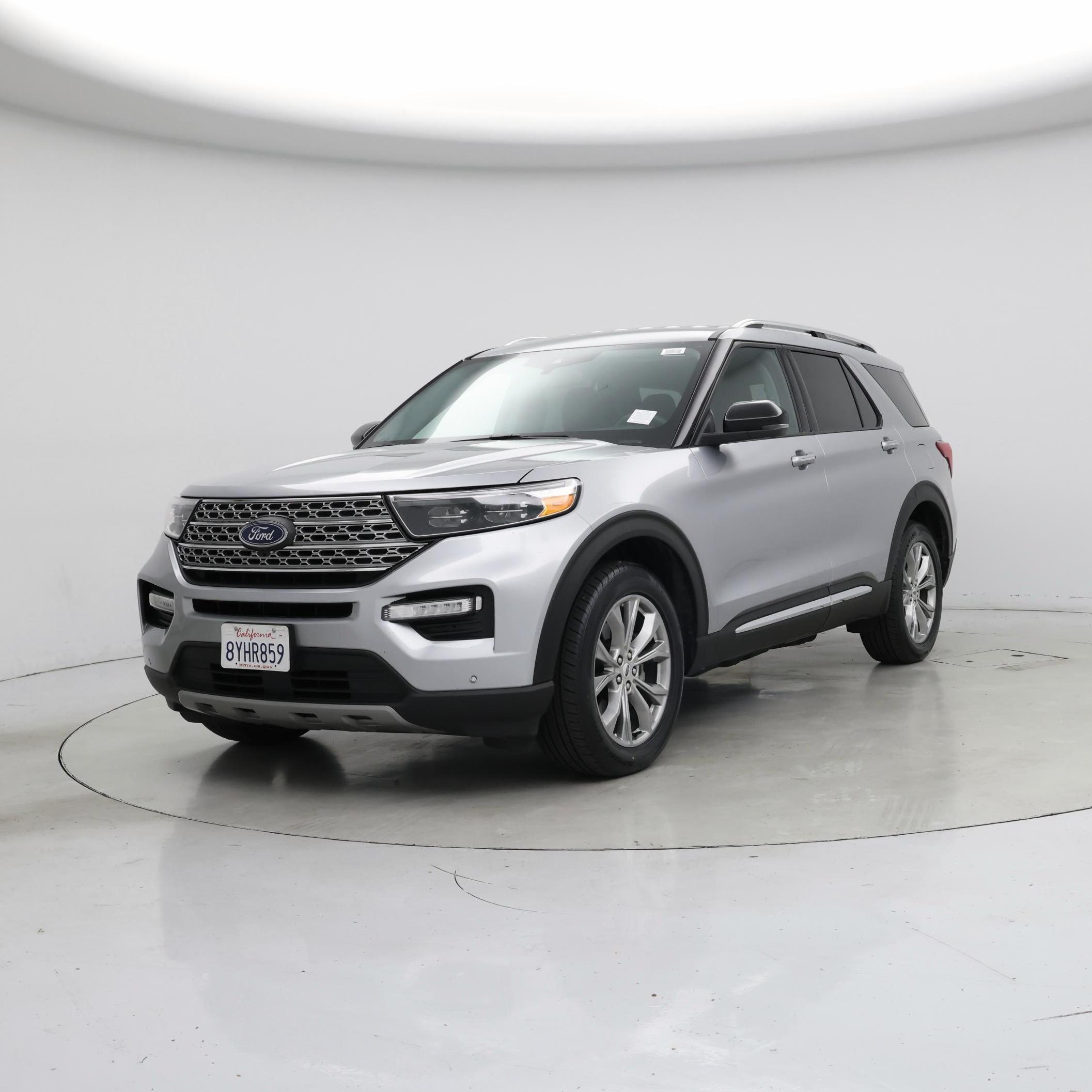 Thumbnail: 2021 Ford Explorer - 4