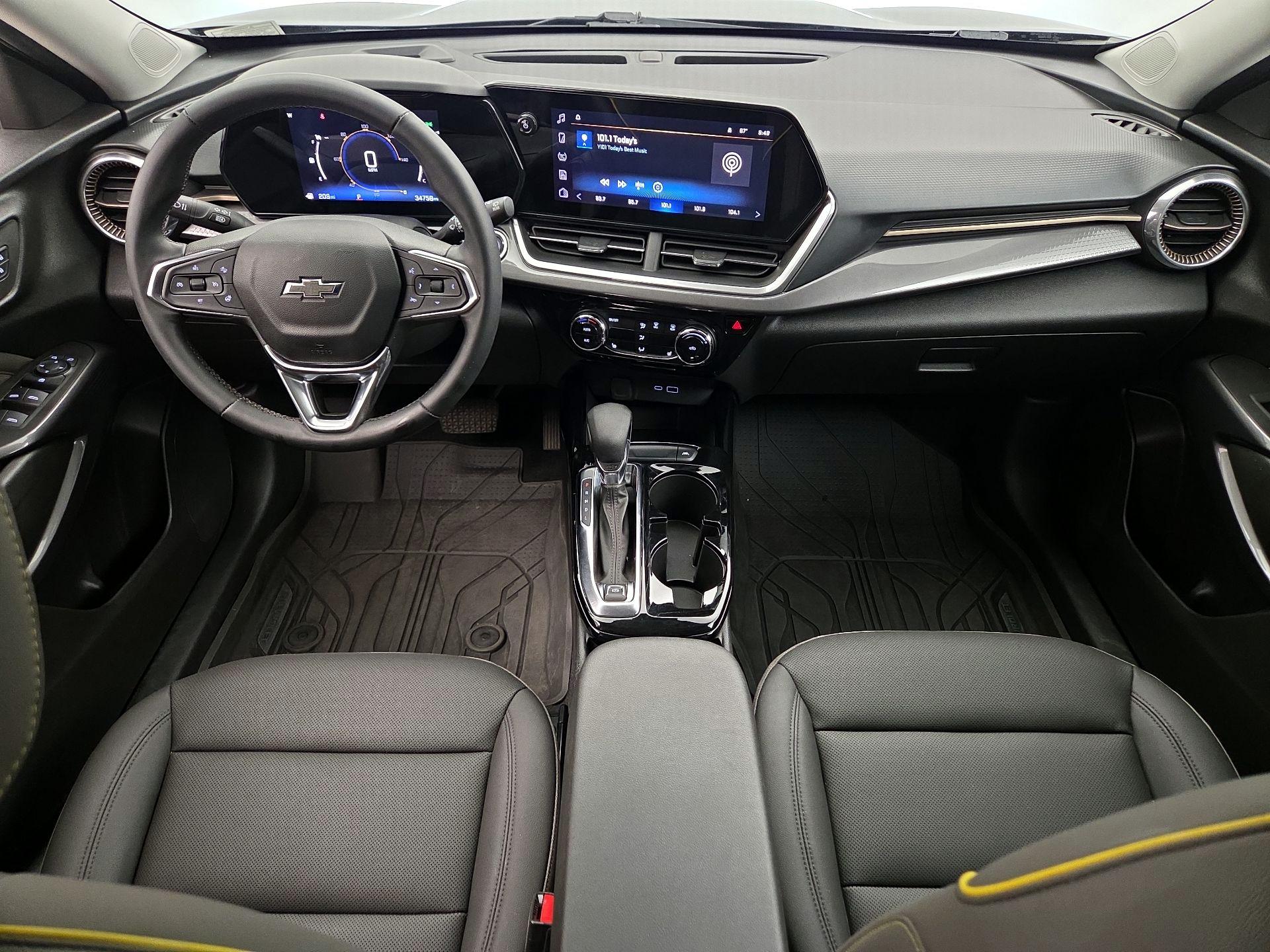 Thumbnail: 2024 Chevrolet Trax - 9