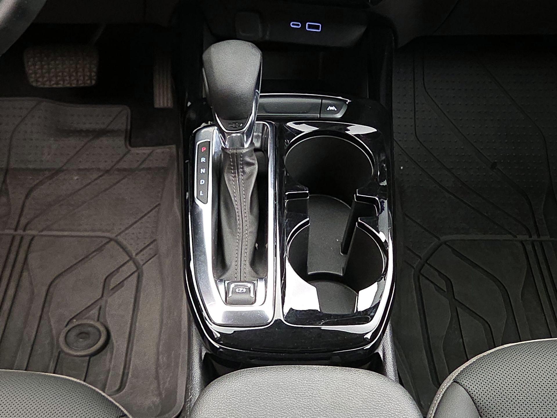 Thumbnail: 2024 Chevrolet Trax - 17