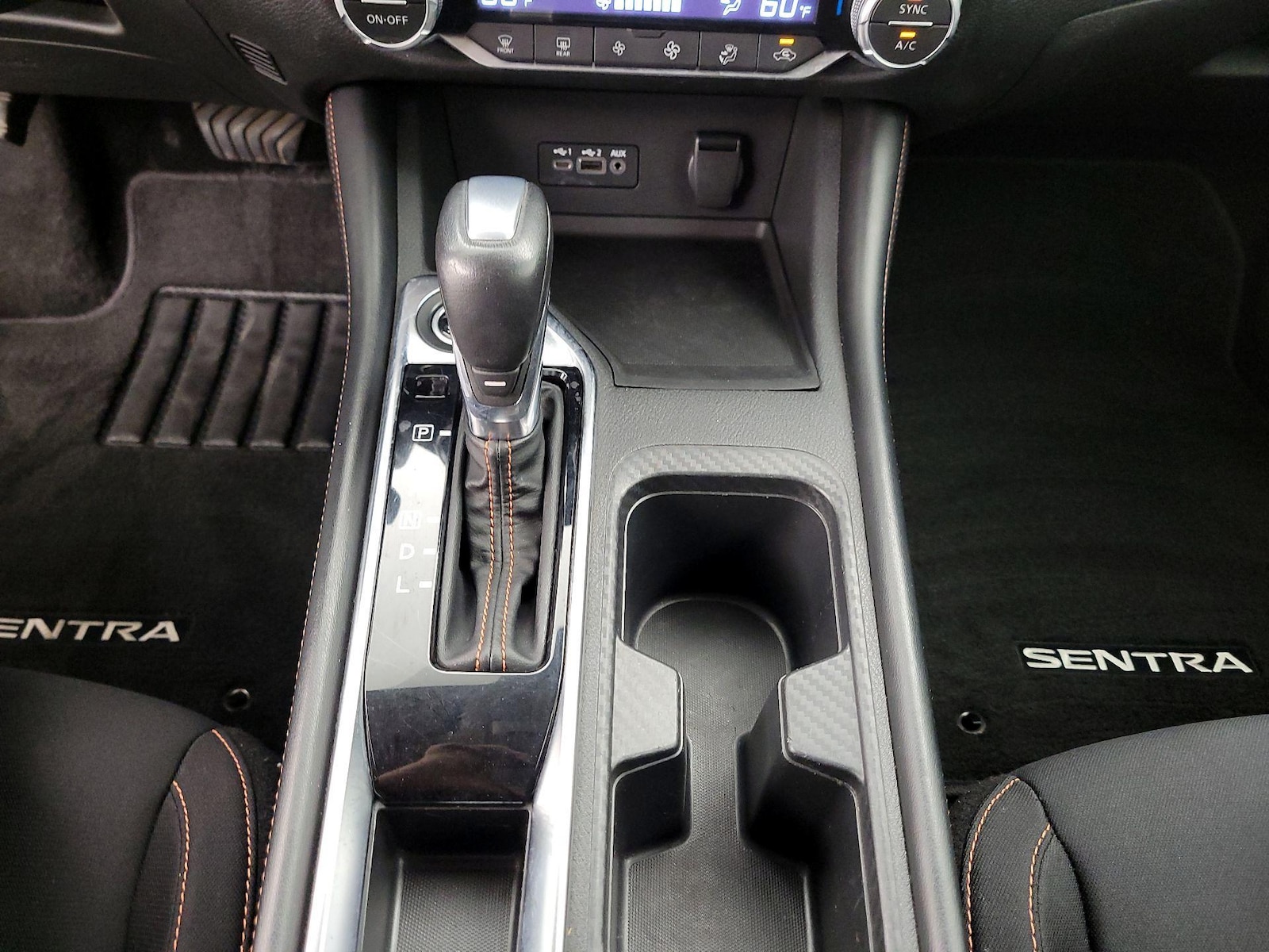 2020 Nissan Sentra SR - Photo 18