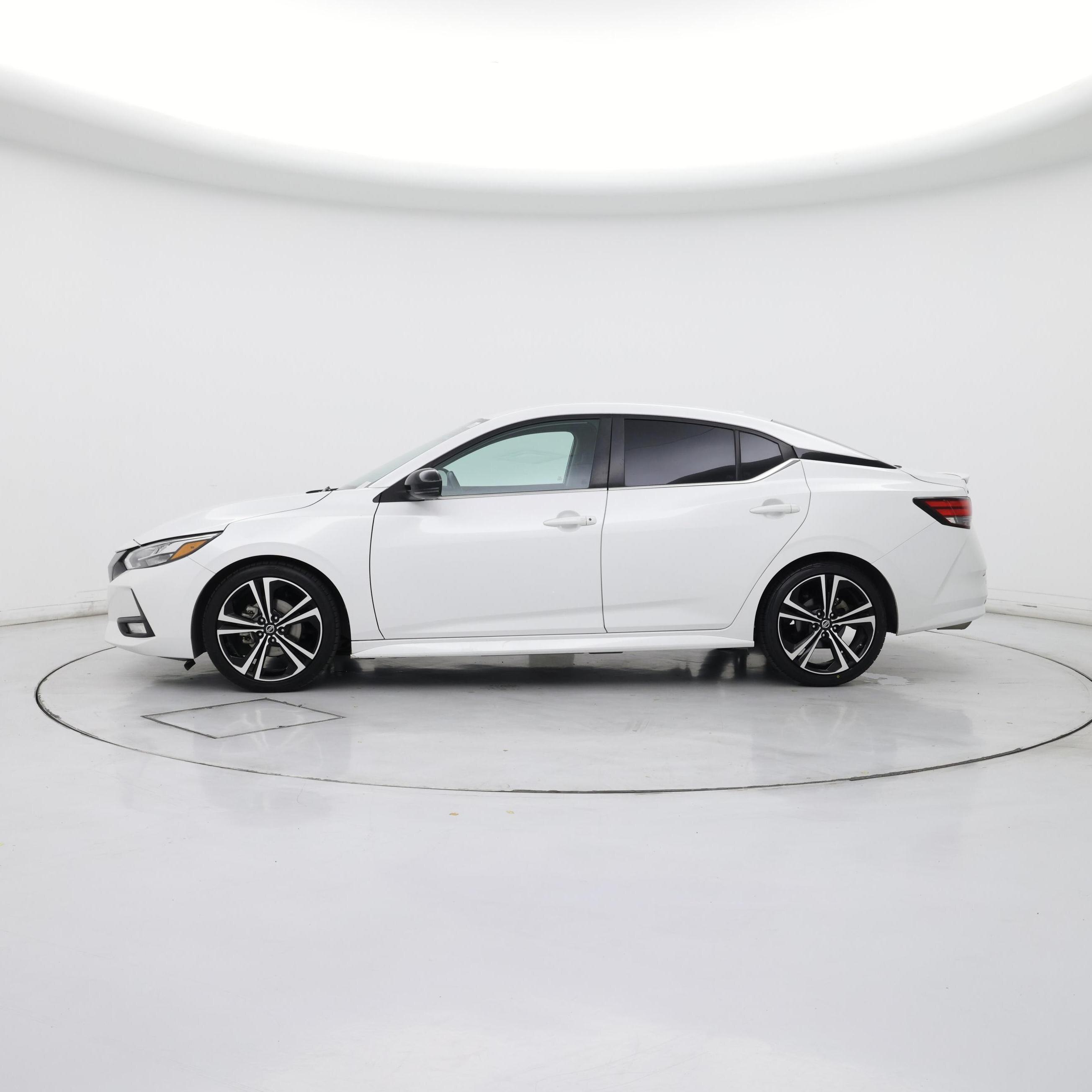 Thumbnail: 2020 Nissan Sentra - 3