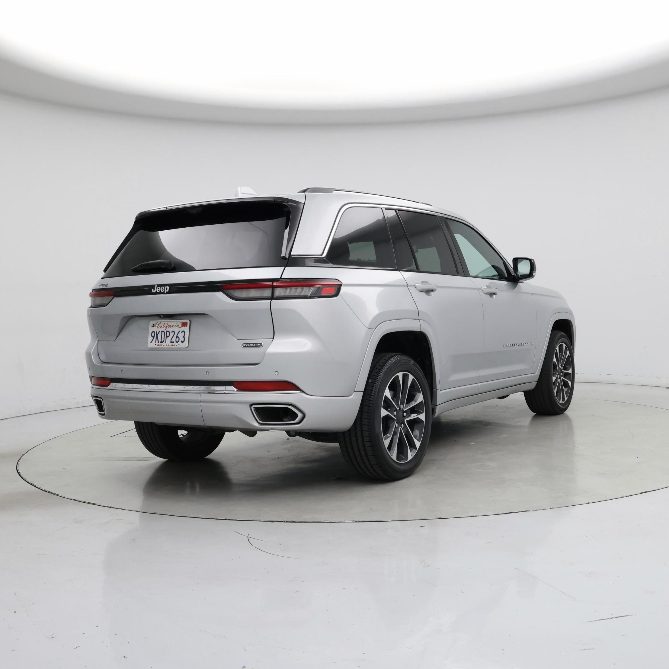 Thumbnail: 2022 Jeep Grand Cherokee - 8