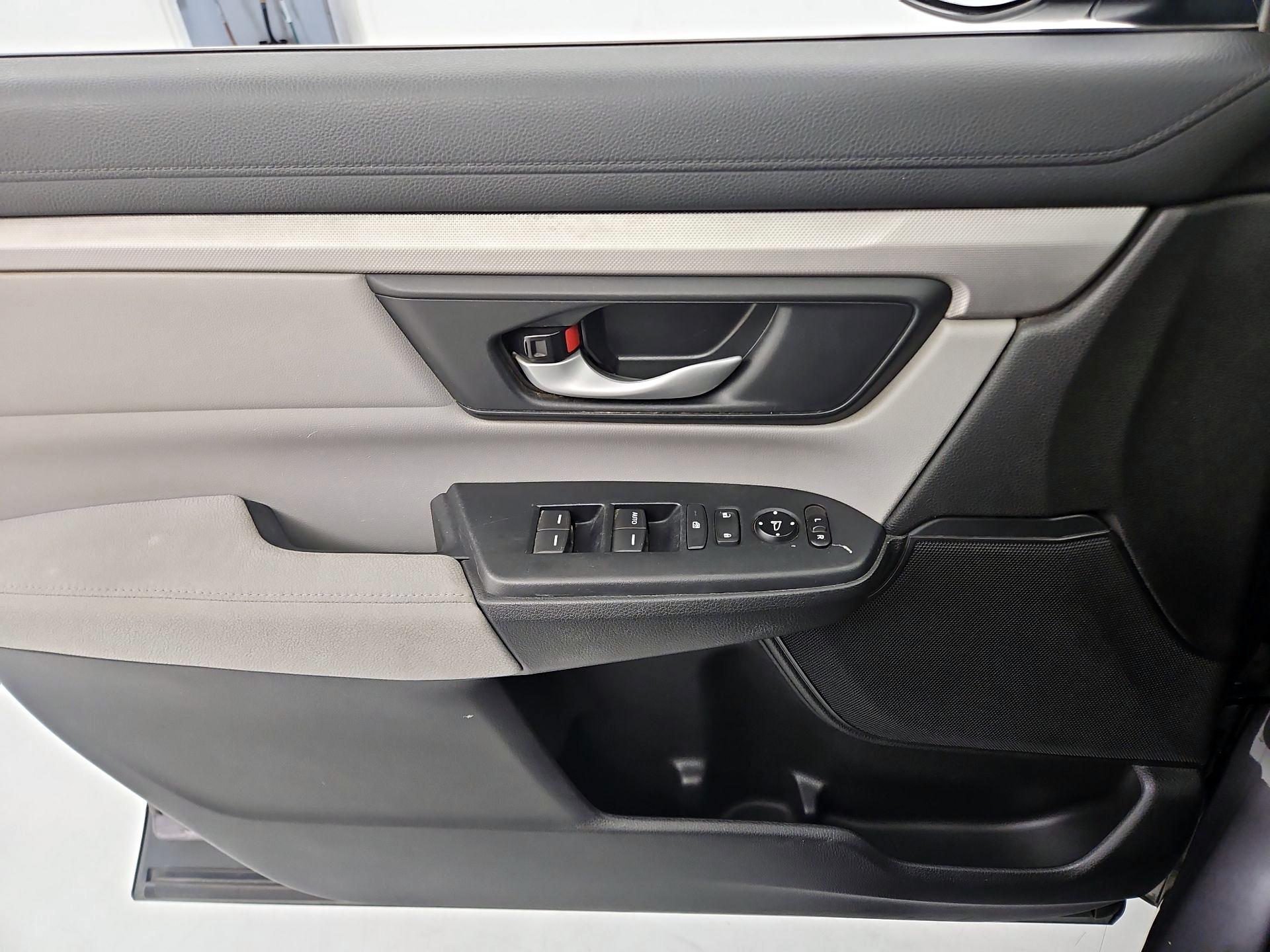 Thumbnail: 2017 Honda CR-V - 12