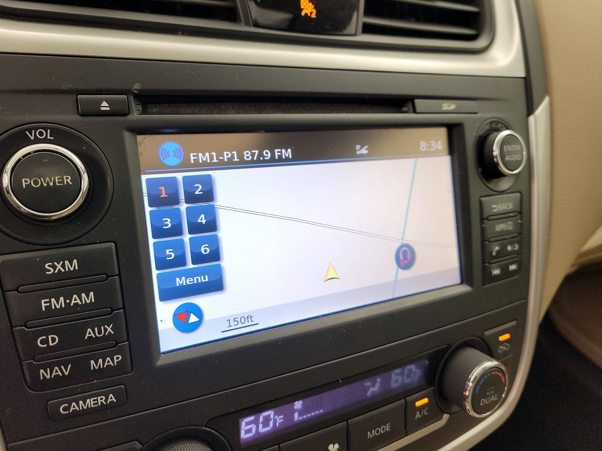 Thumbnail: 2016 Nissan Altima - 14
